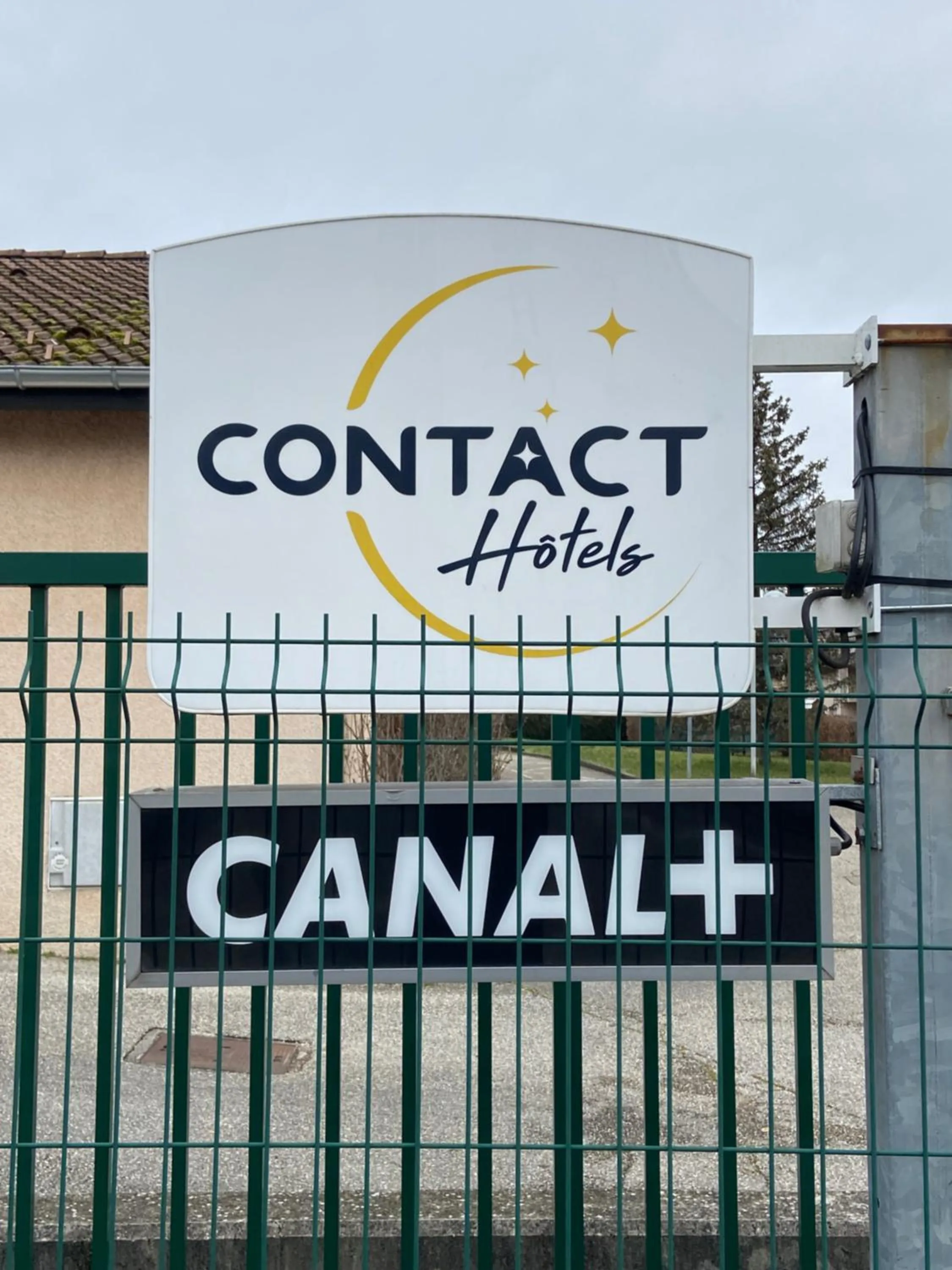 Logo/Certificate/Sign in Hôtel Mélodie