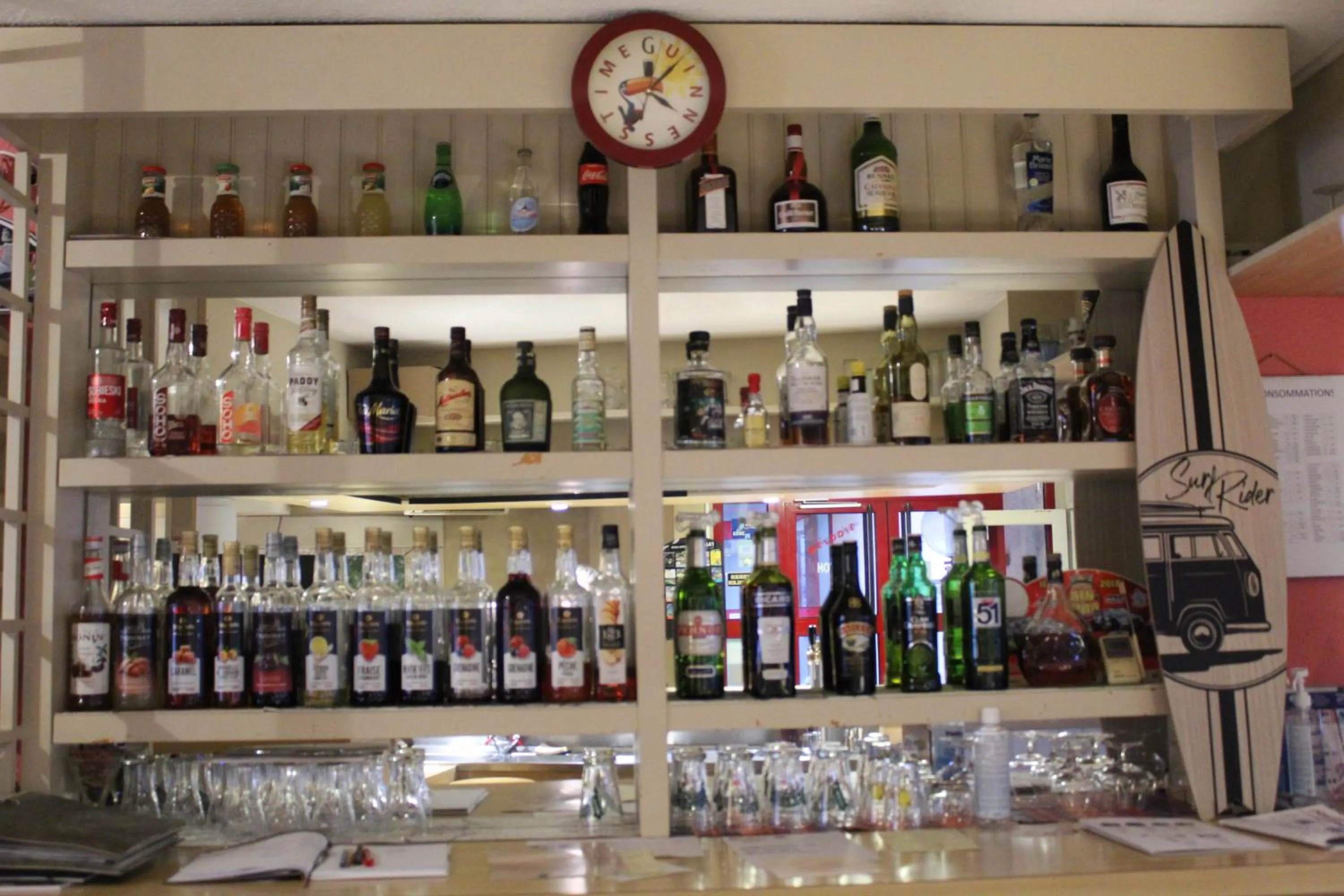 Lounge or bar in Hôtel Mélodie