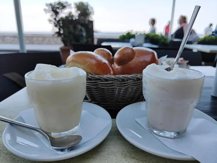 Restaurant/places to eat in Nery Home Giardini Naxos