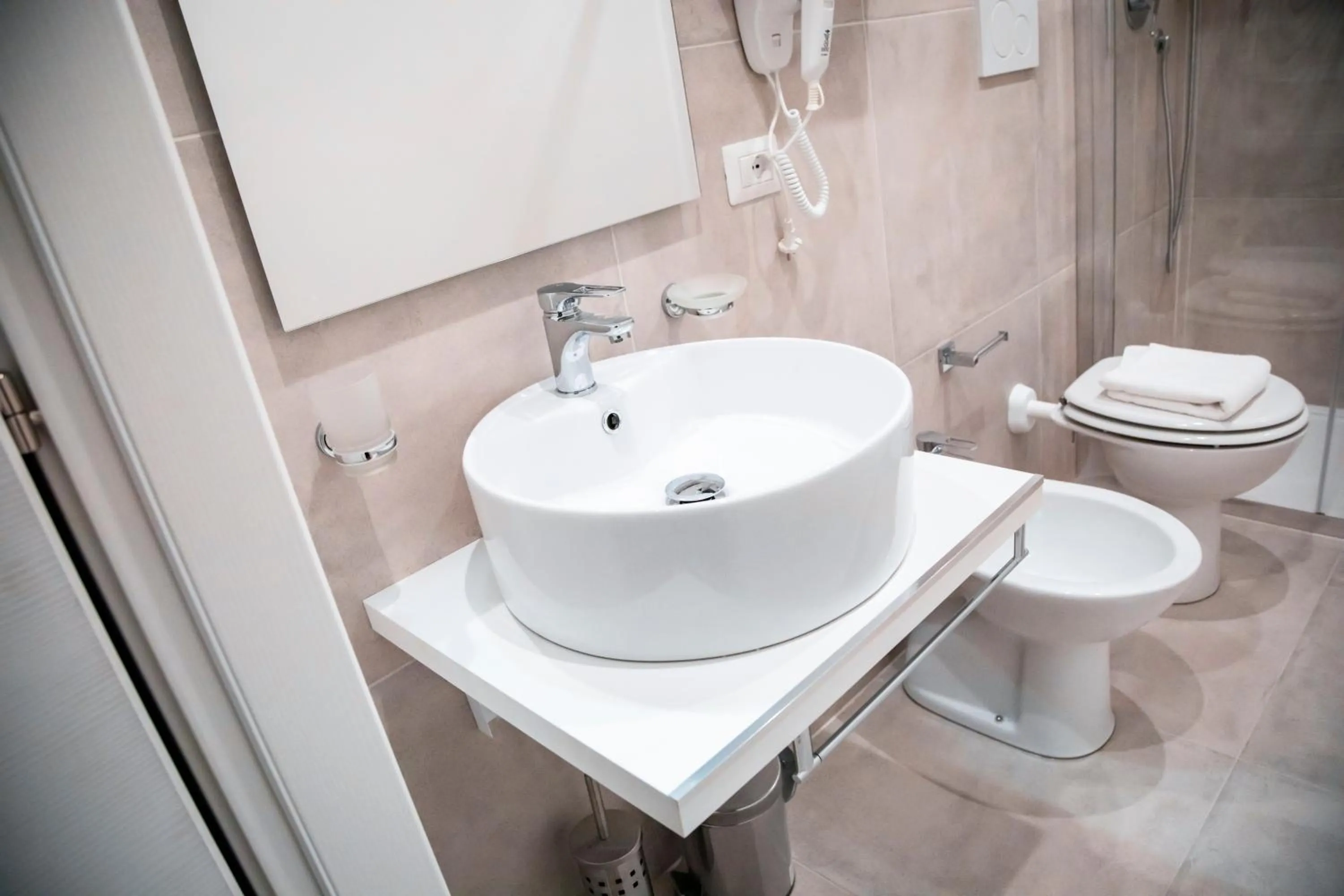 Toilet in Nery Home Giardini Naxos