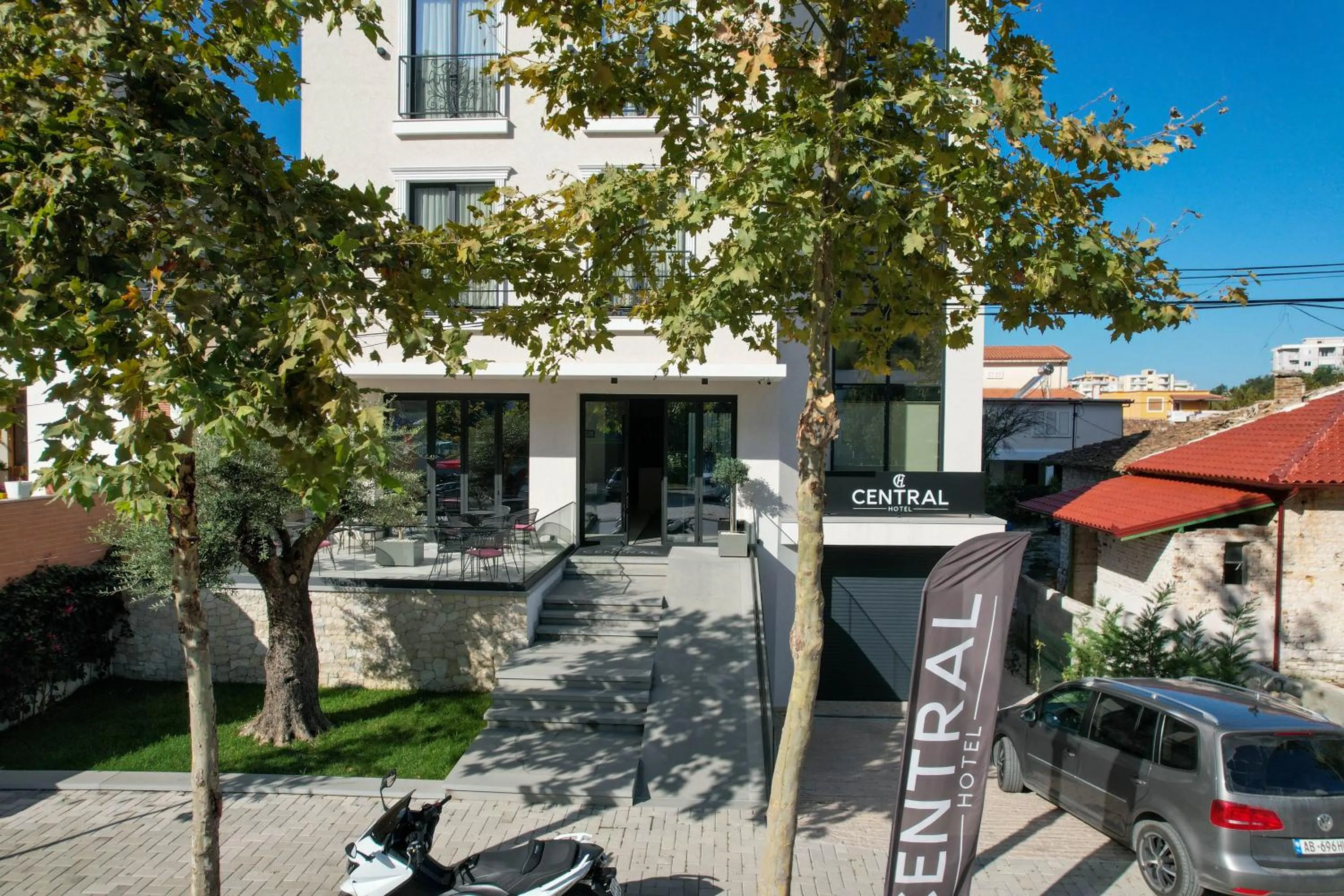 Property building in Hotel Central