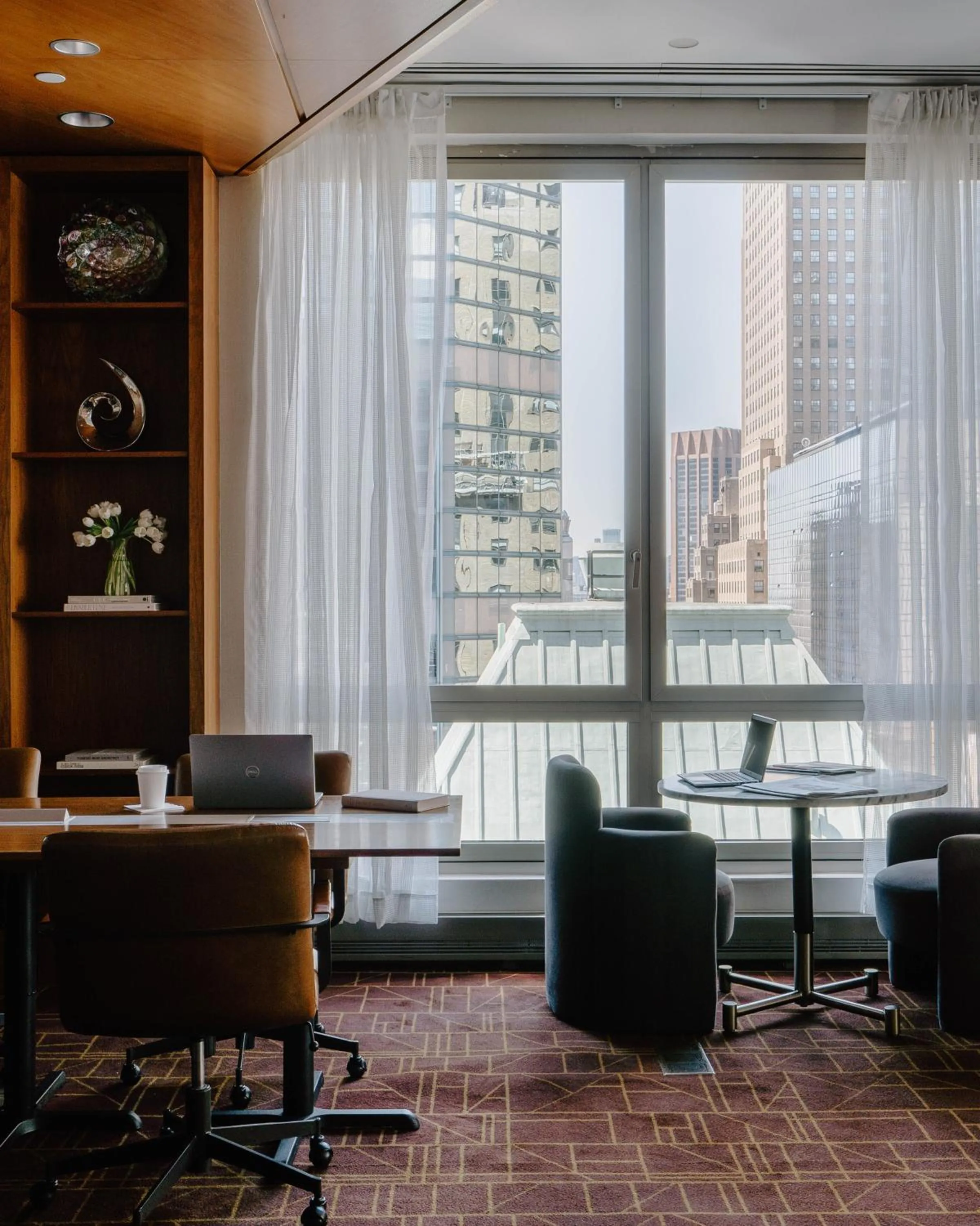 Living room in Club Quarters Hotel Grand Central, New York