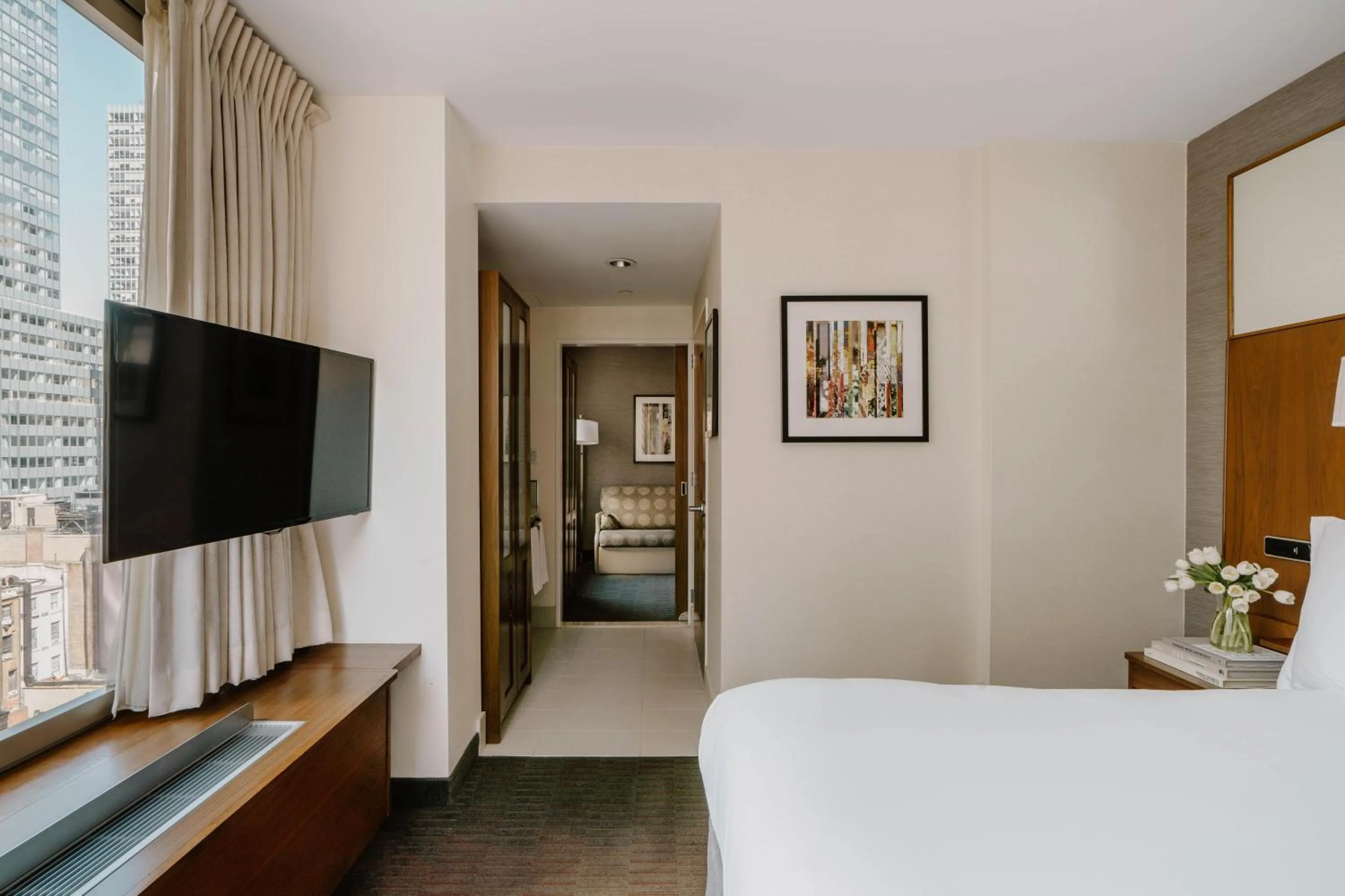 Bed in Club Quarters Hotel Grand Central, New York