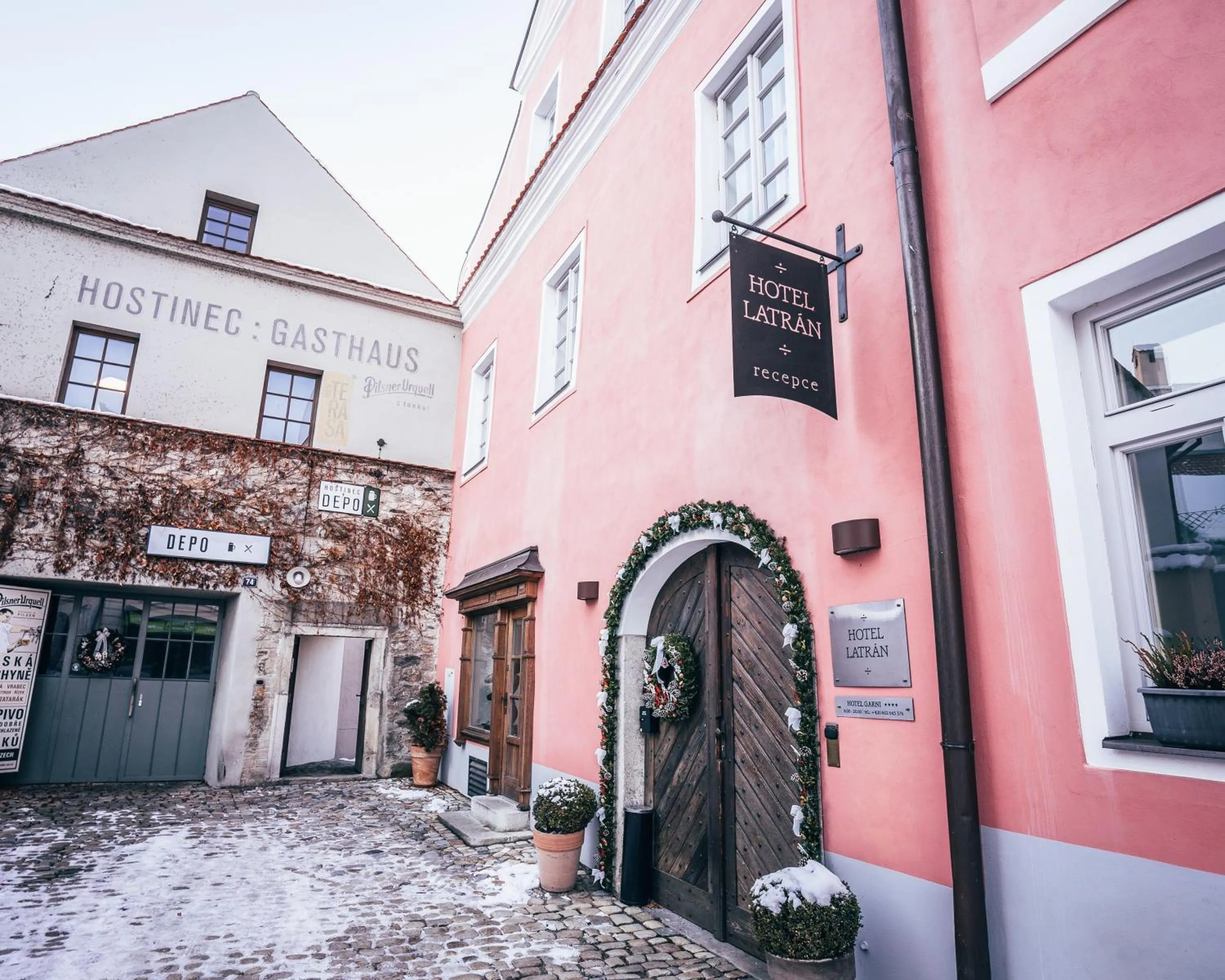 Property building in Hotel Latrán
