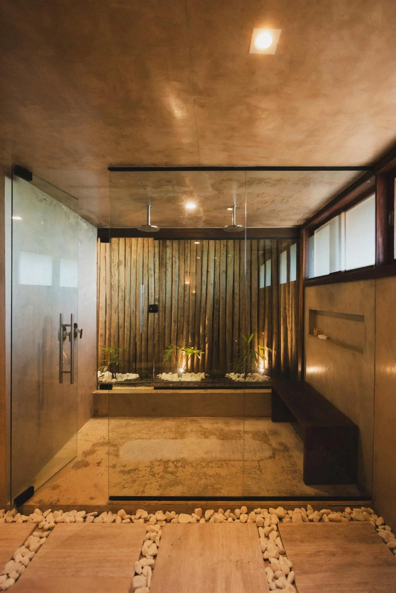 Shower in Pousada Maravilha