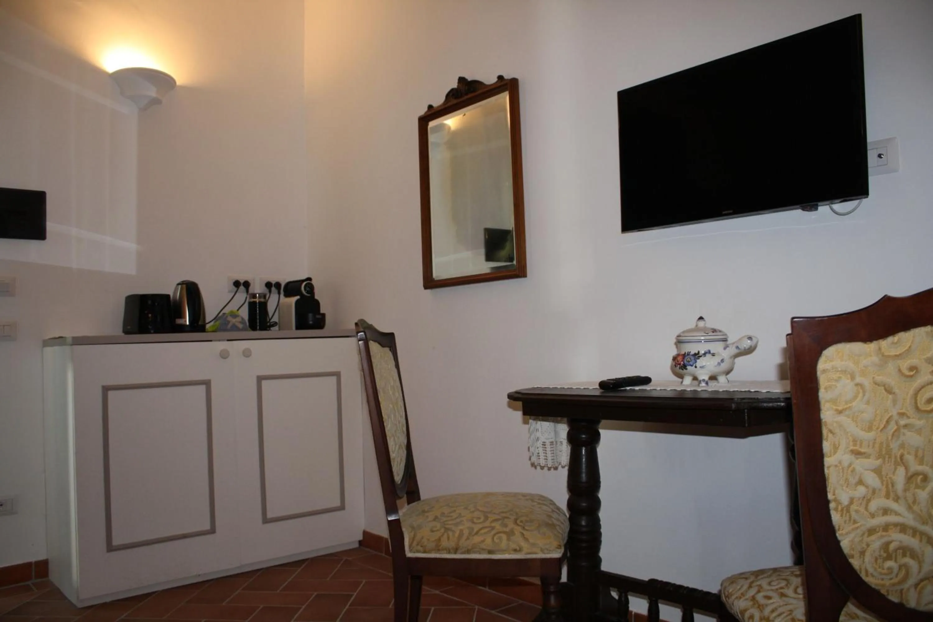 Coffee/tea facilities in Ippocastano B&B