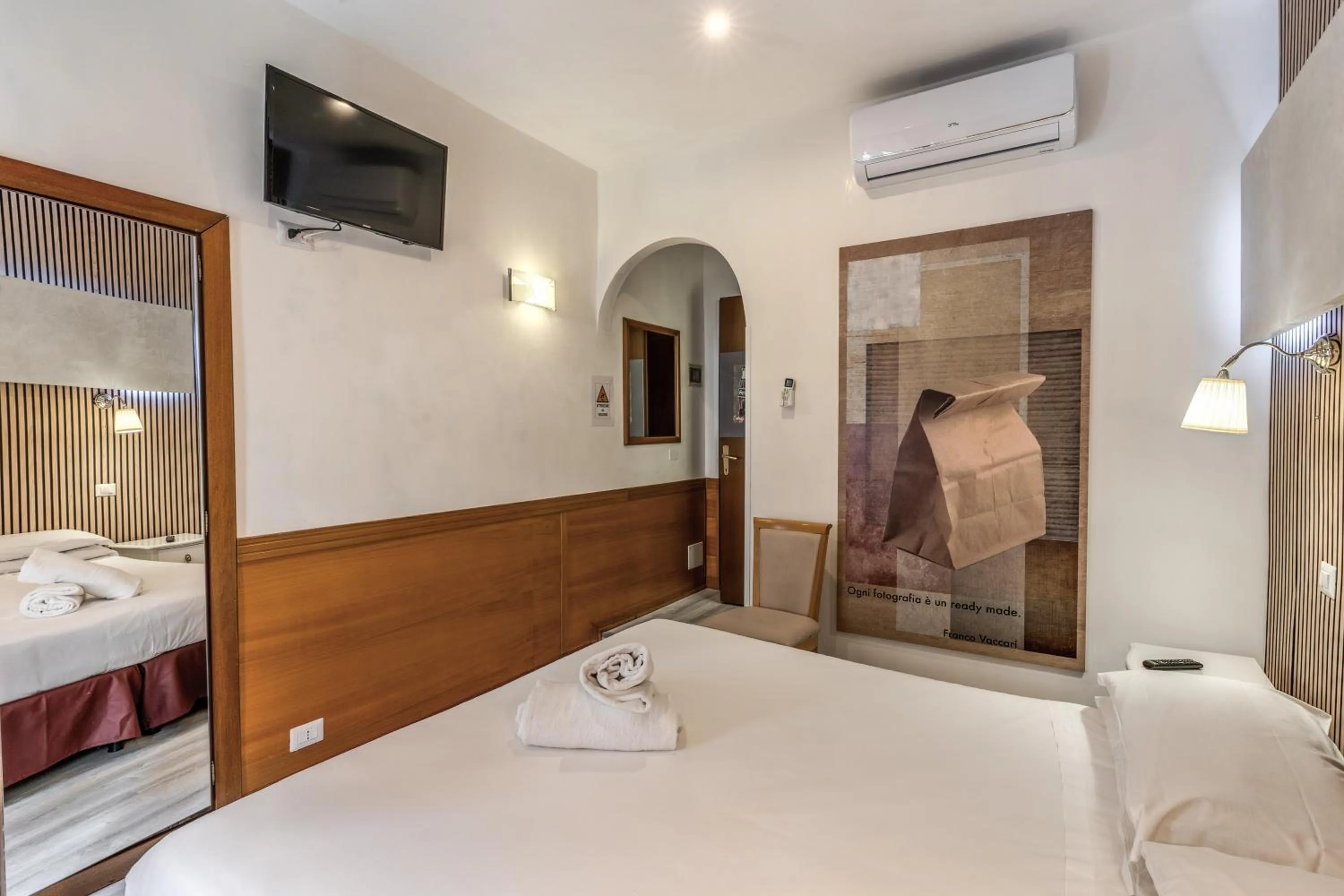 Bed in Hotel Santa Prassede