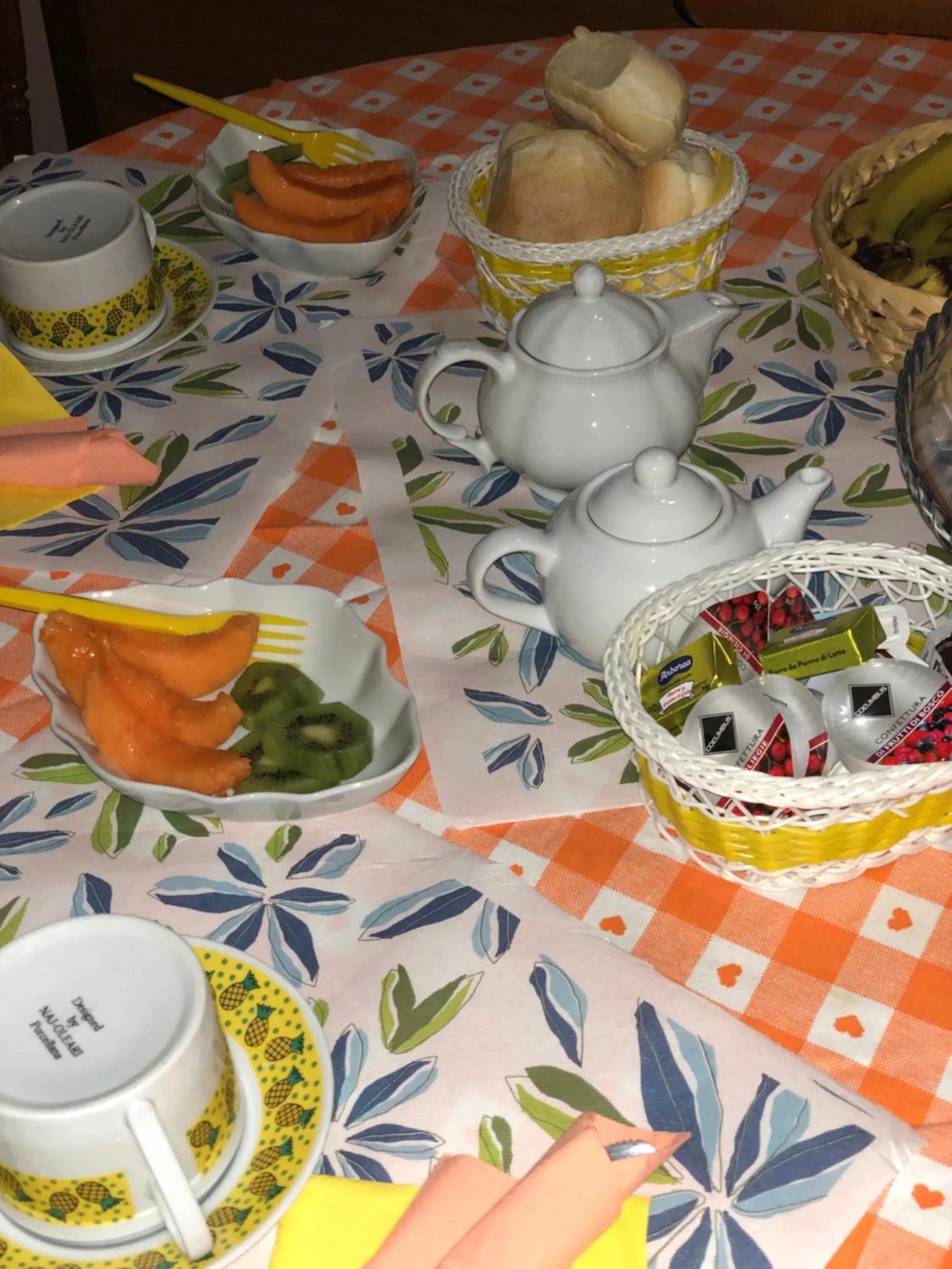 Breakfast in La marina