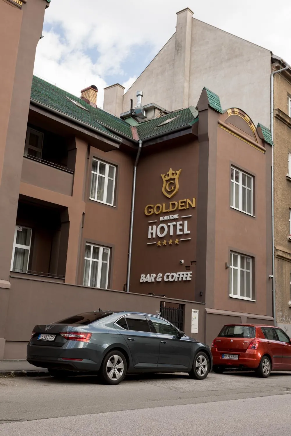 Property building in Apart Hotel GOLDEN apartments