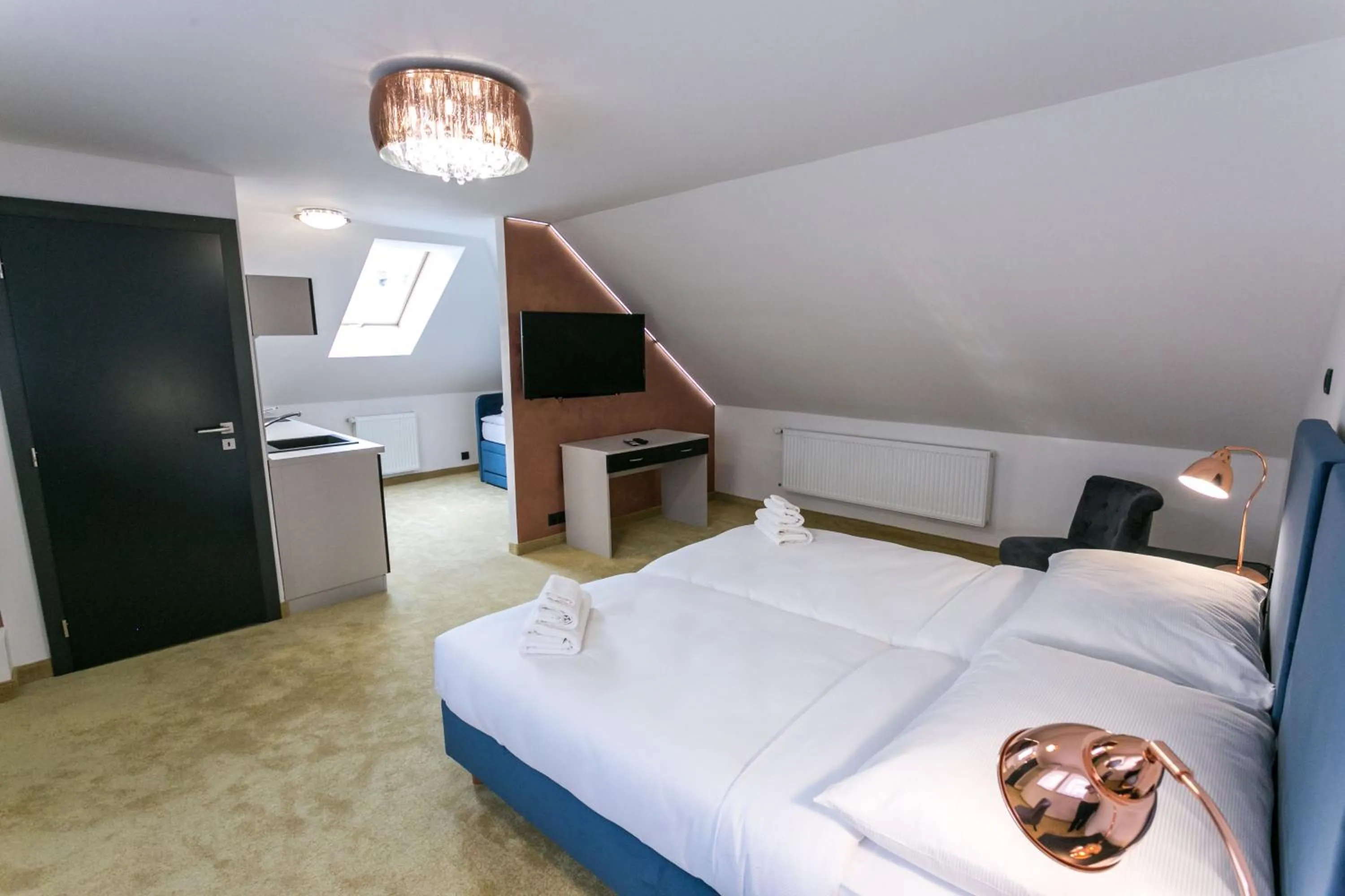 Bedroom, Bed in Apart Hotel GOLDEN apartments