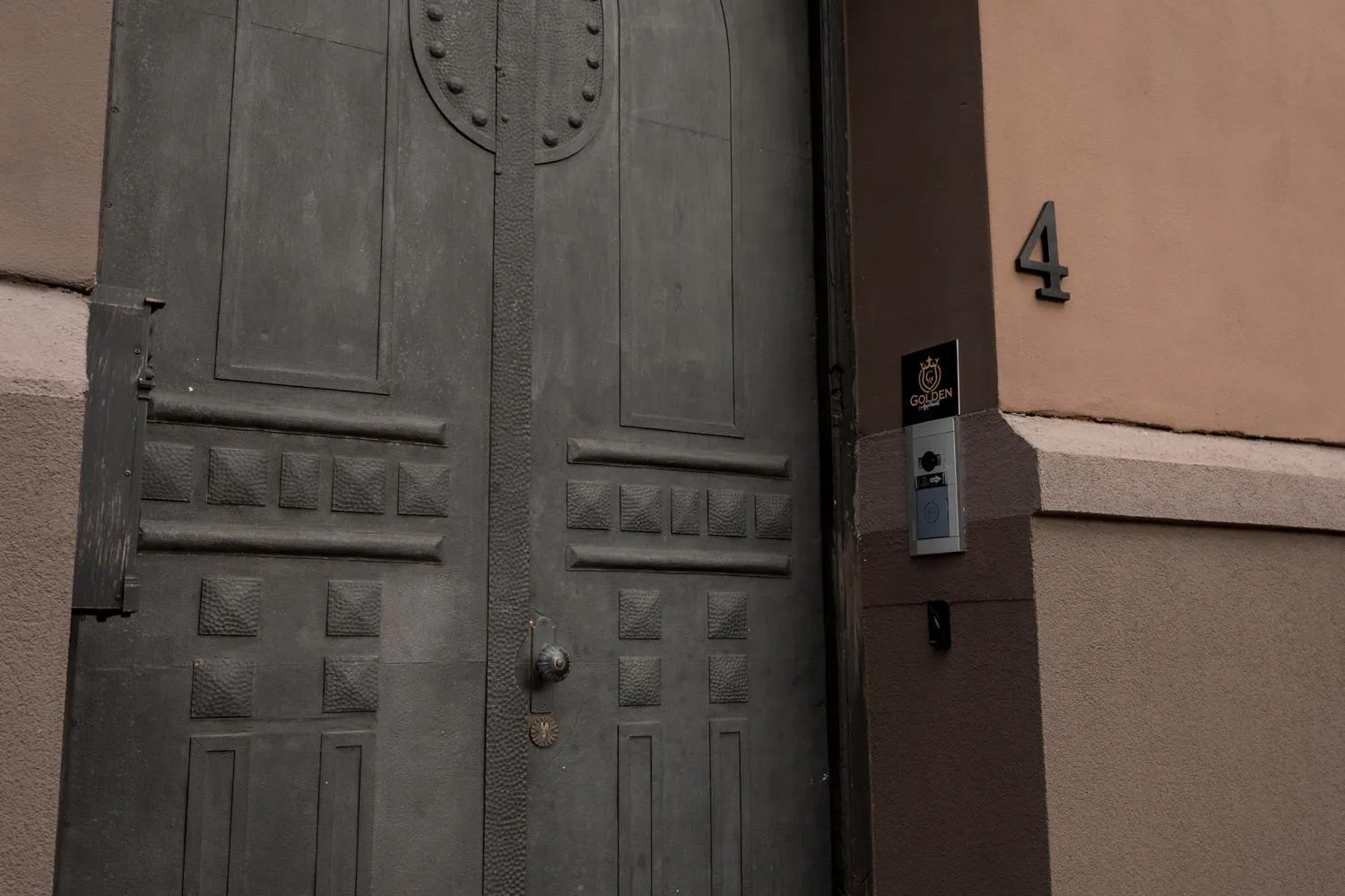 Property building in Apart Hotel GOLDEN apartments