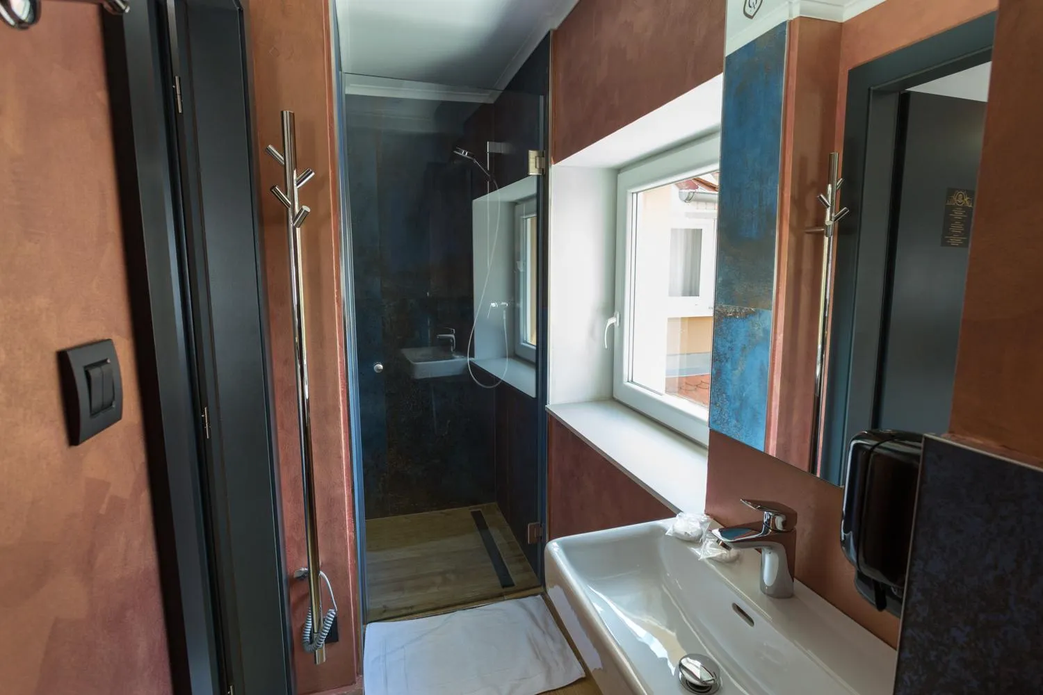 Shower in Apart Hotel GOLDEN apartments