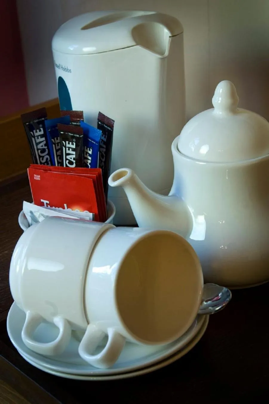 Coffee/tea facilities in The Punch Bowl Inn