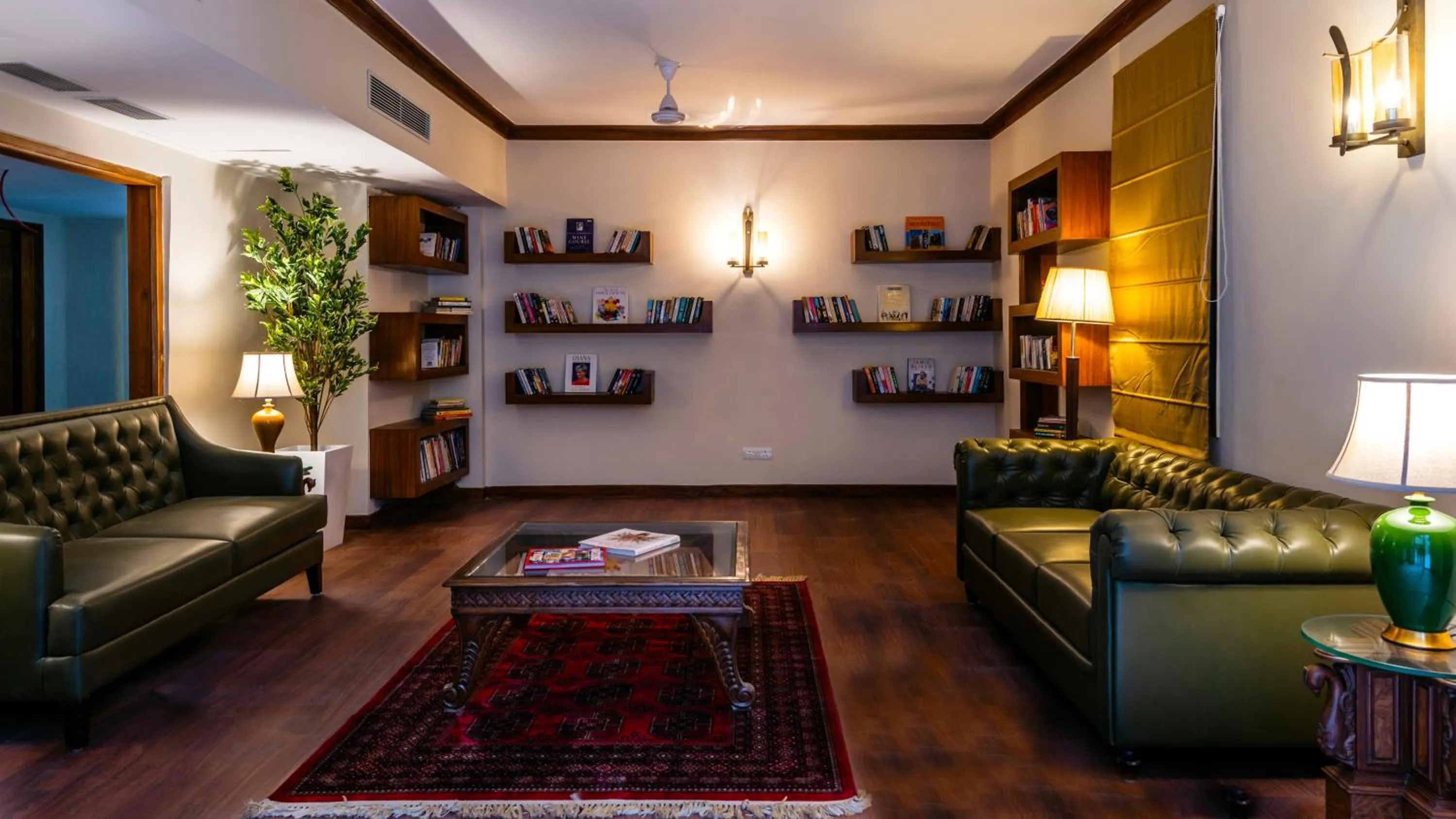 Library in 8fold by LaRiSa