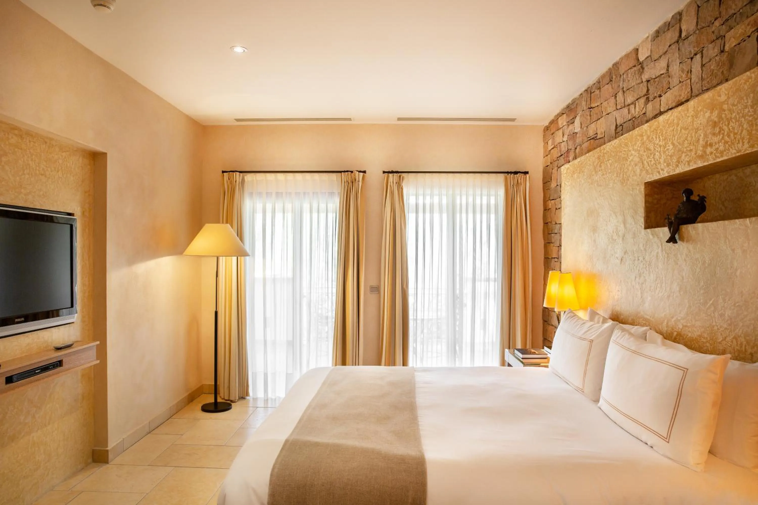 Bedroom, Bed in Terre Blanche Hotel Spa Golf Resort