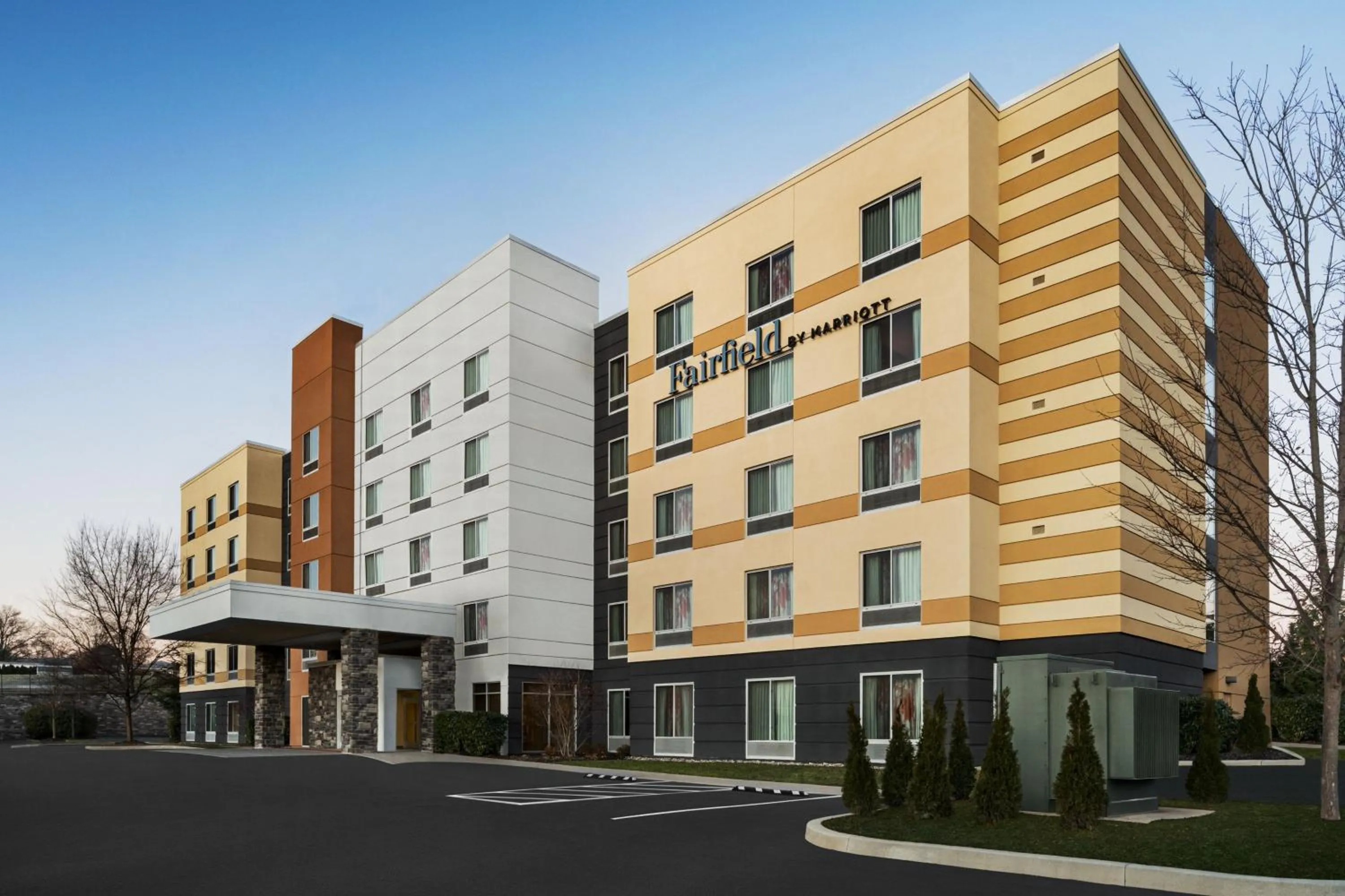 Property building in Fairfield Inn & Suites by Marriott Hershey Chocolate Avenue