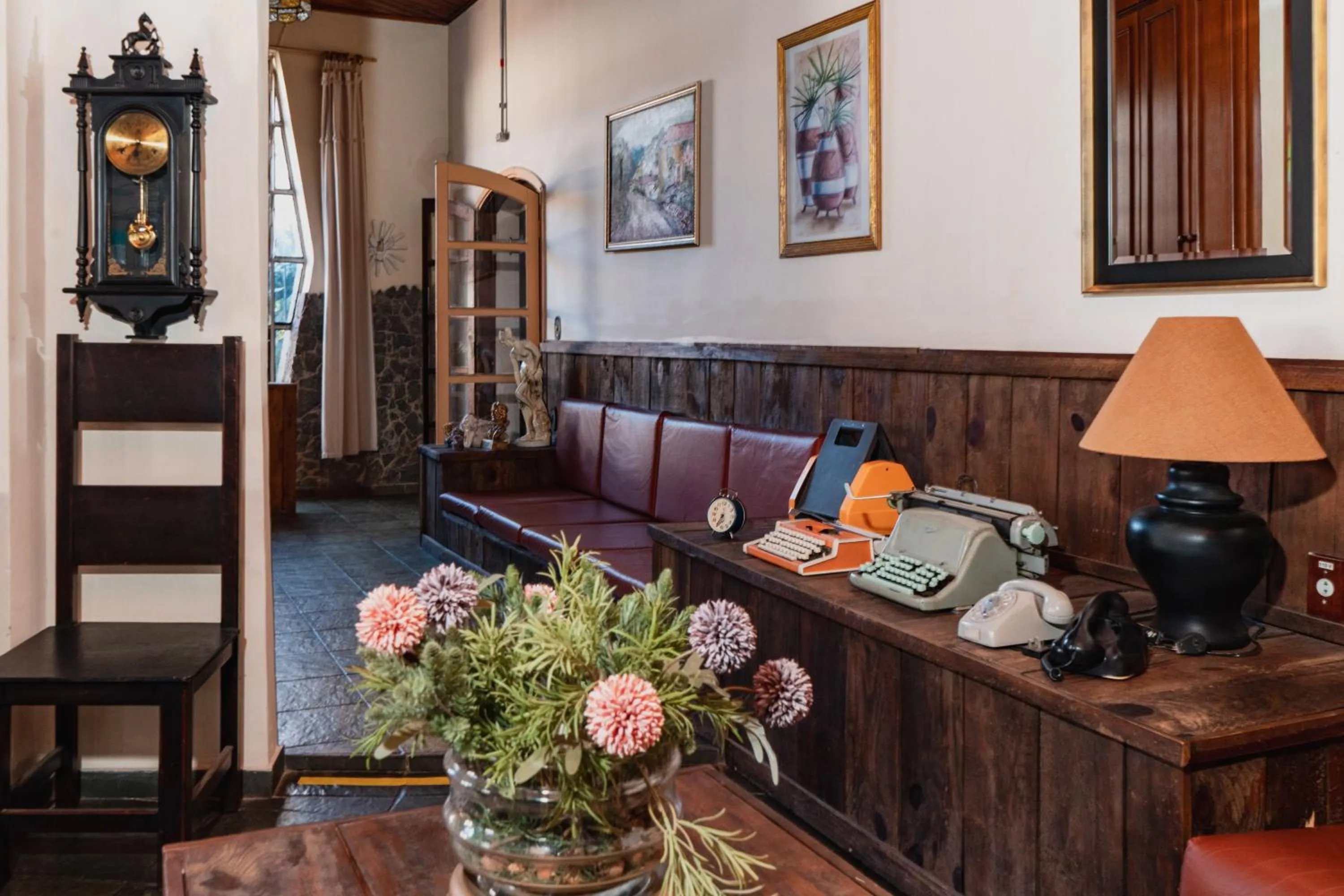 Inner courtyard view in Hotel Santiago