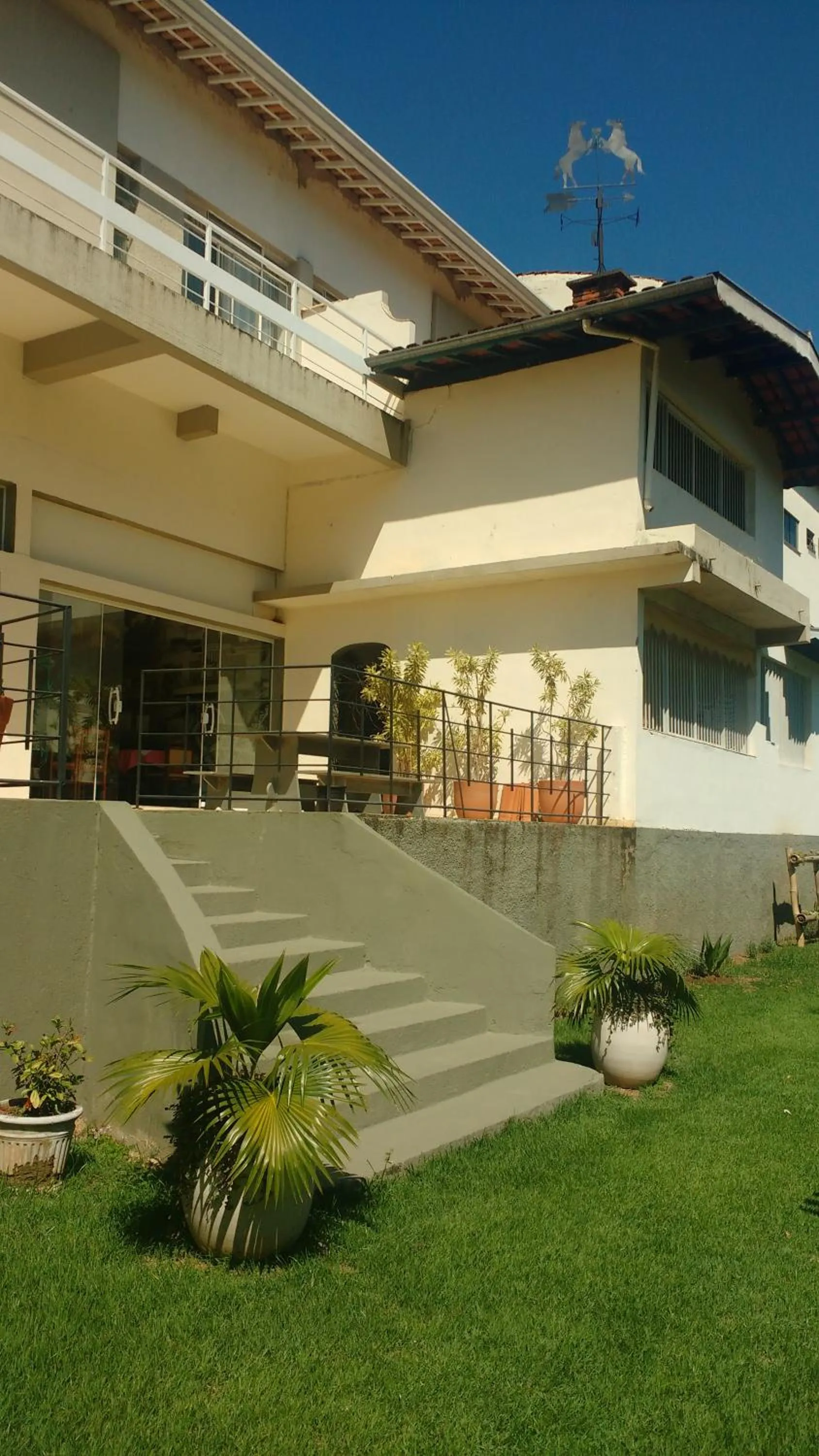 Facade/entrance in Hotel Santiago
