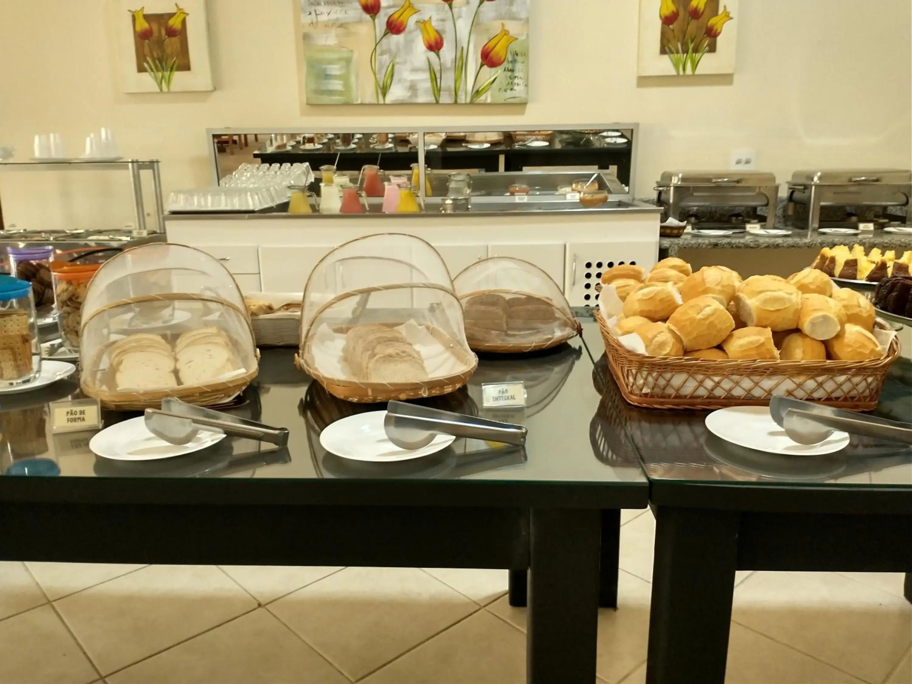 Breakfast in Hotel Santiago
