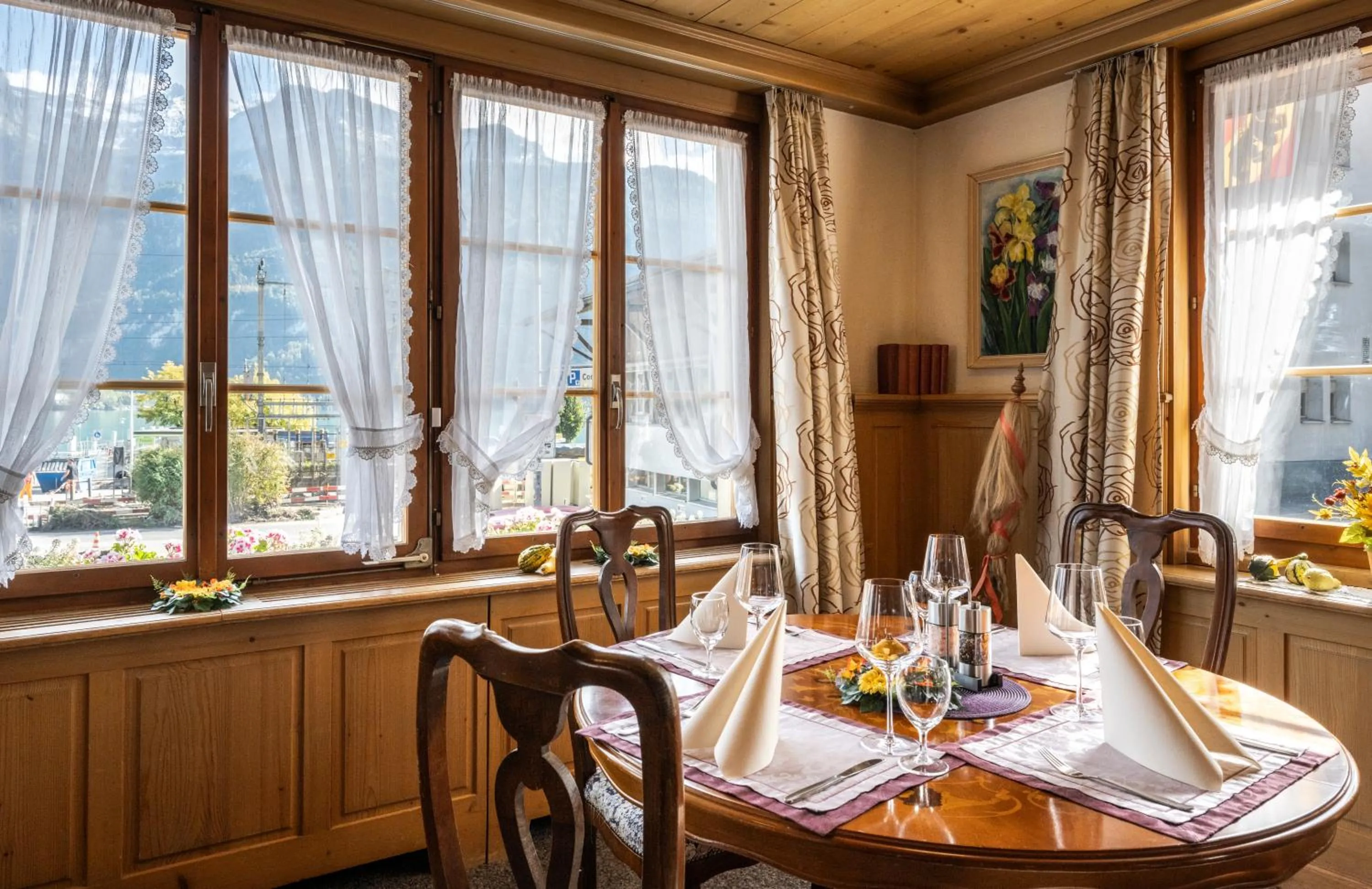 Restaurant/places to eat in Hotel Weisses Kreuz