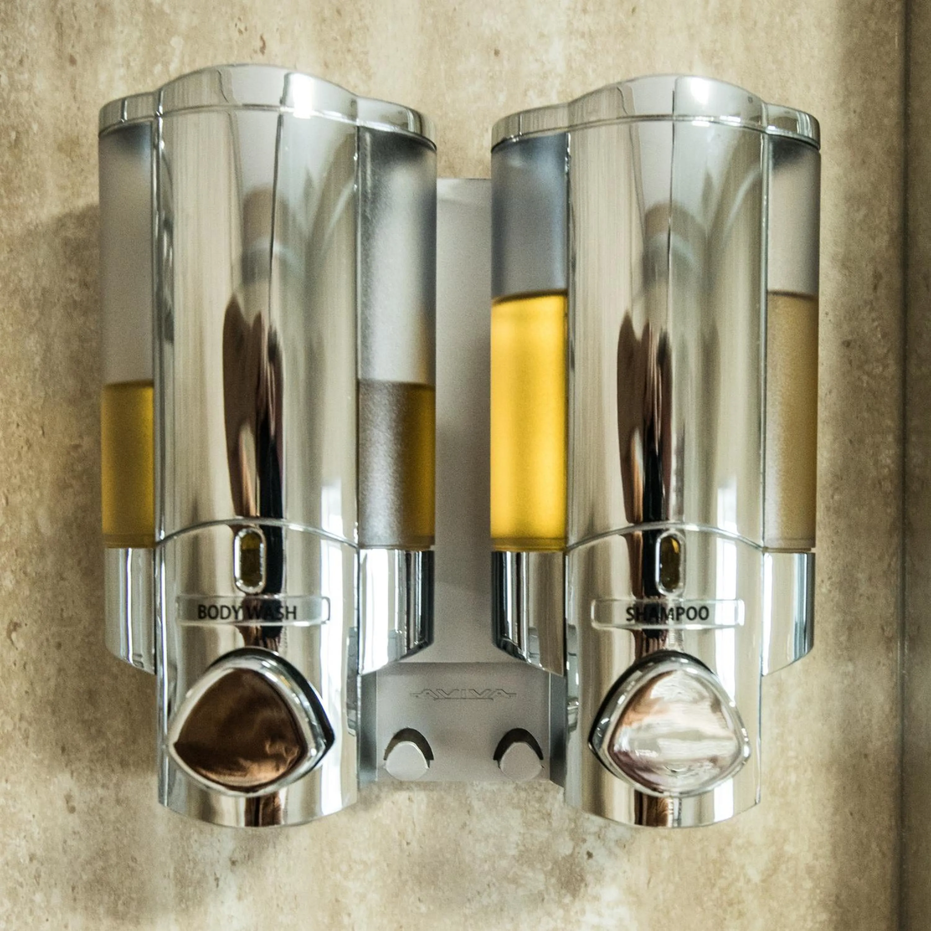 Bathroom in King Arthurs Arms