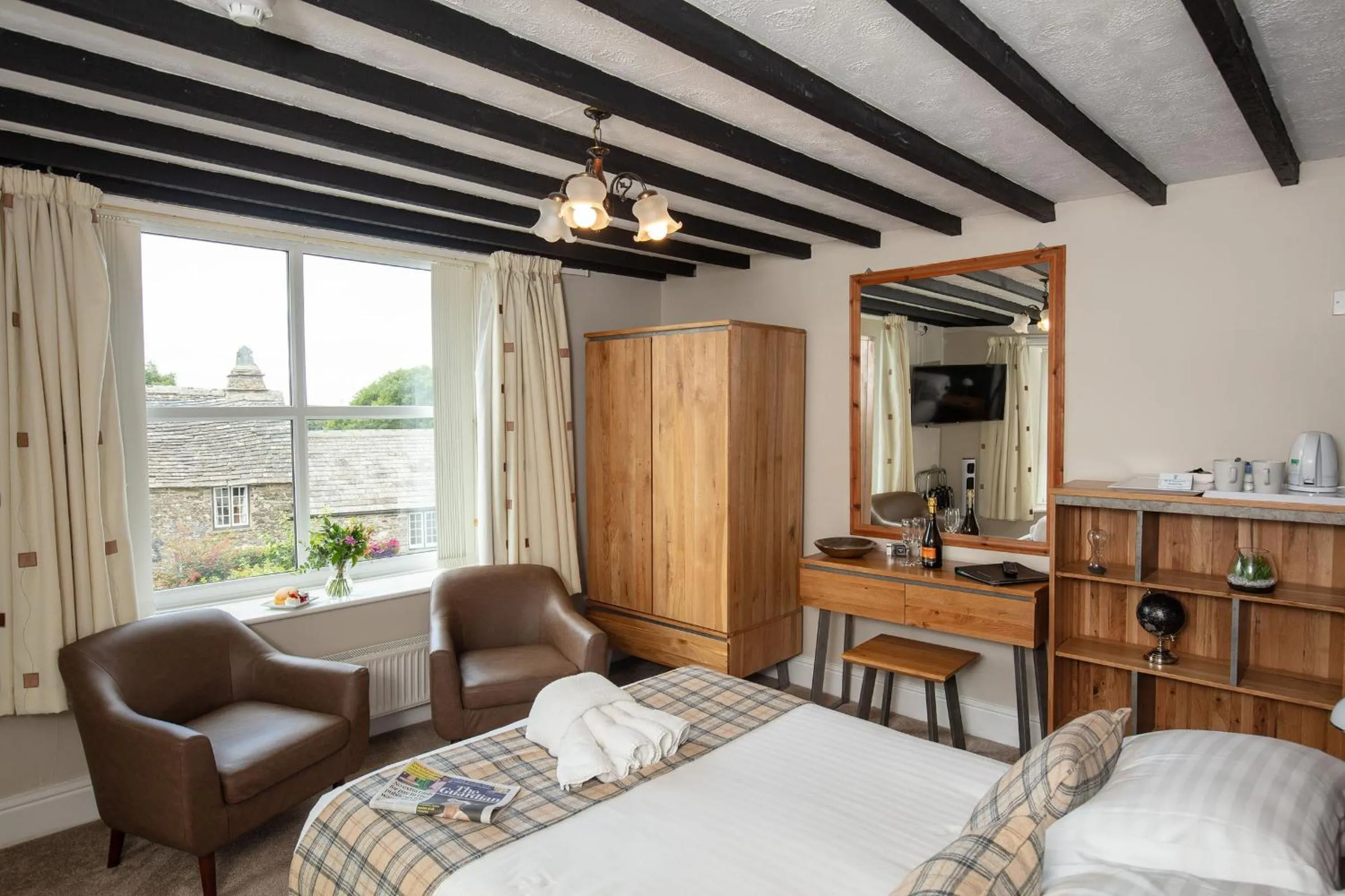 Bed in King Arthurs Arms