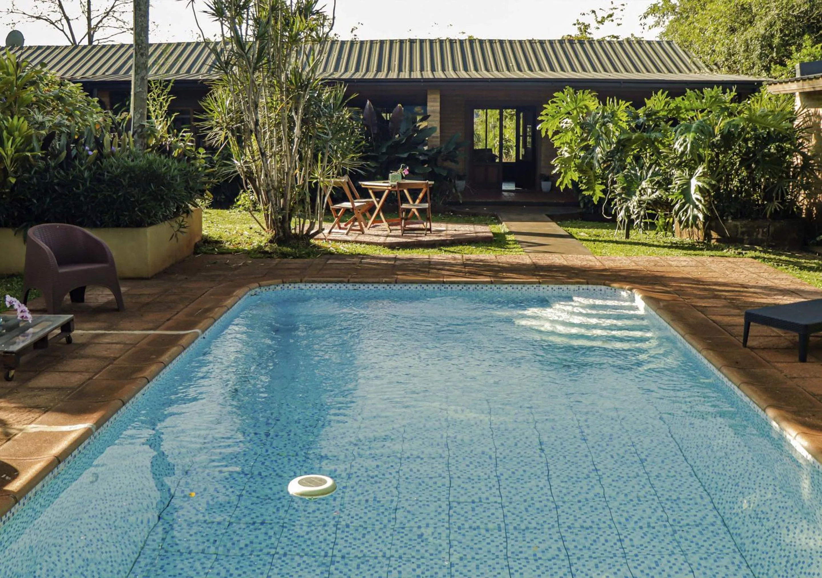 Swimming pool in El Descanso Iguazú by DOT Cabana