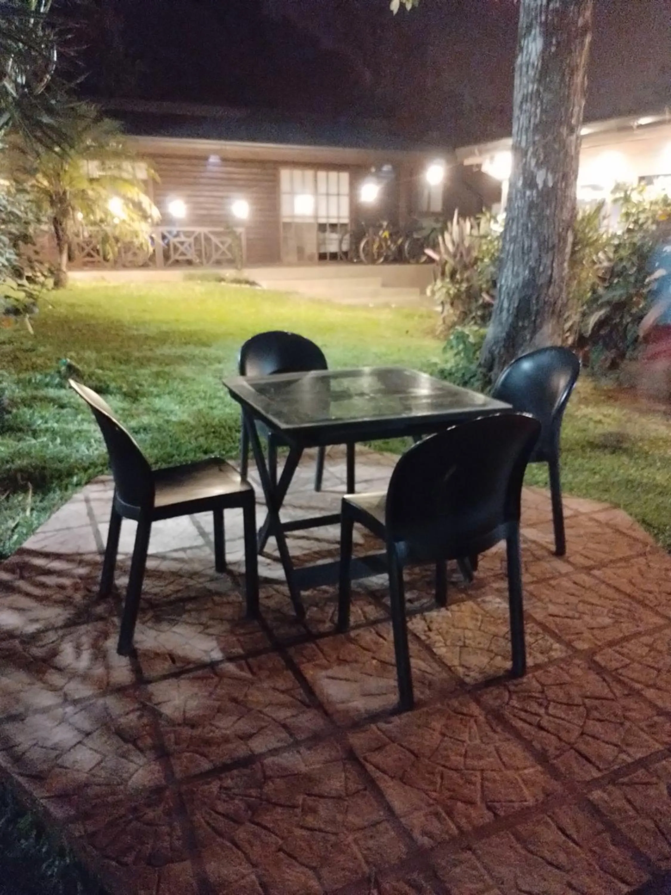 Garden view in El Descanso Iguazú by DOT Cabana