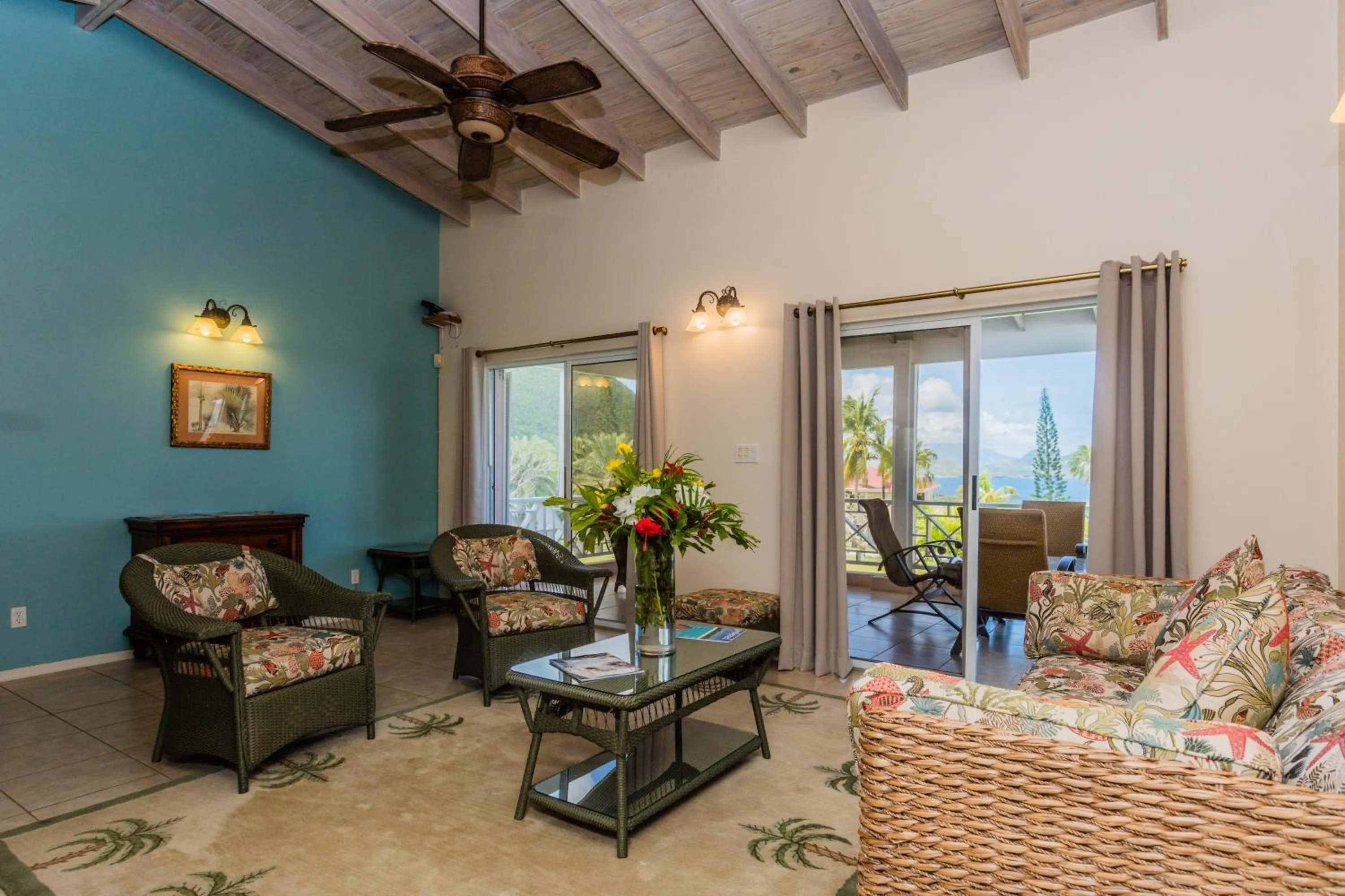 Living room in Mount Nevis Hotel