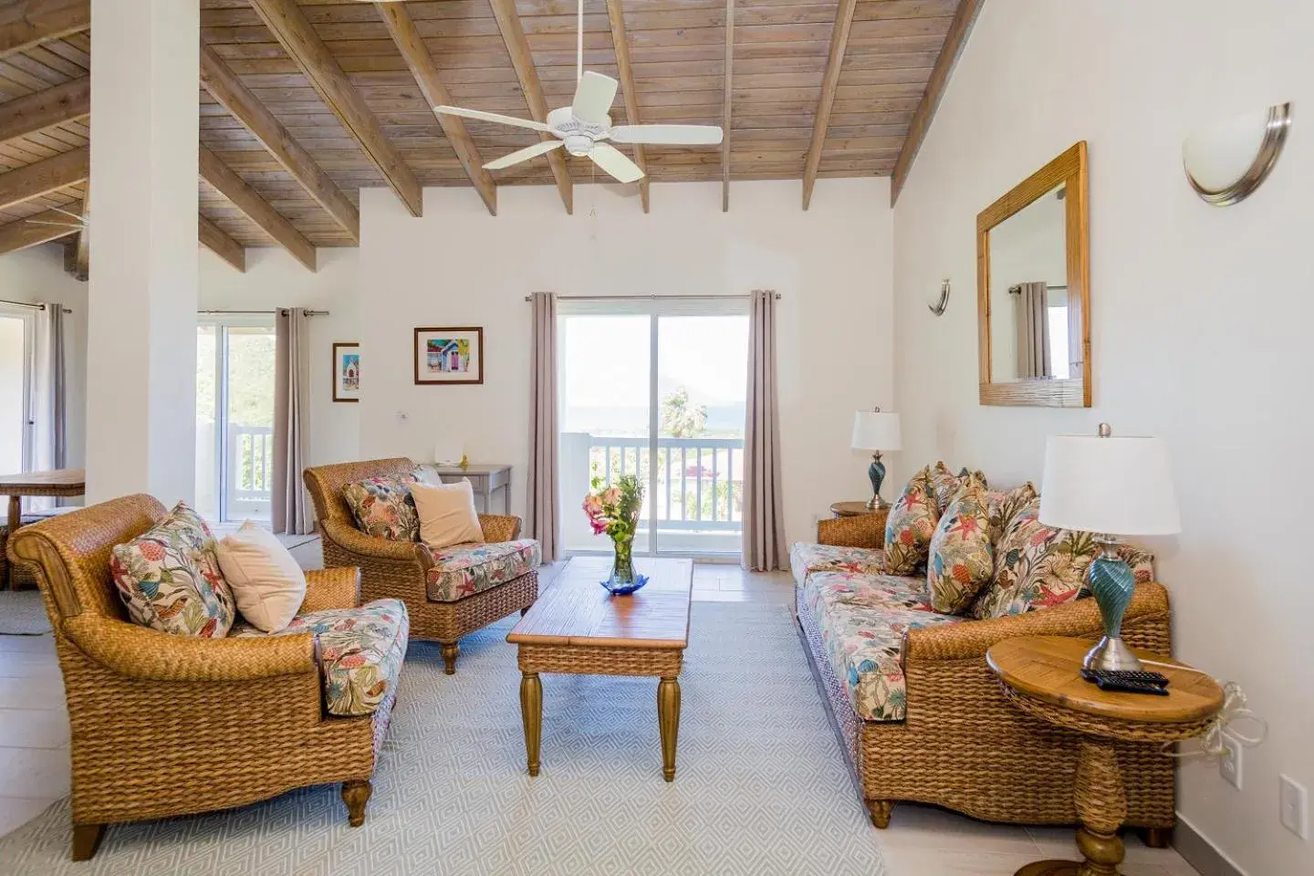 Superior Ocean View Suite with King Bed in Mount Nevis Hotel Superior Ocean View Suite with King Bed in Mount Nevis Hotel