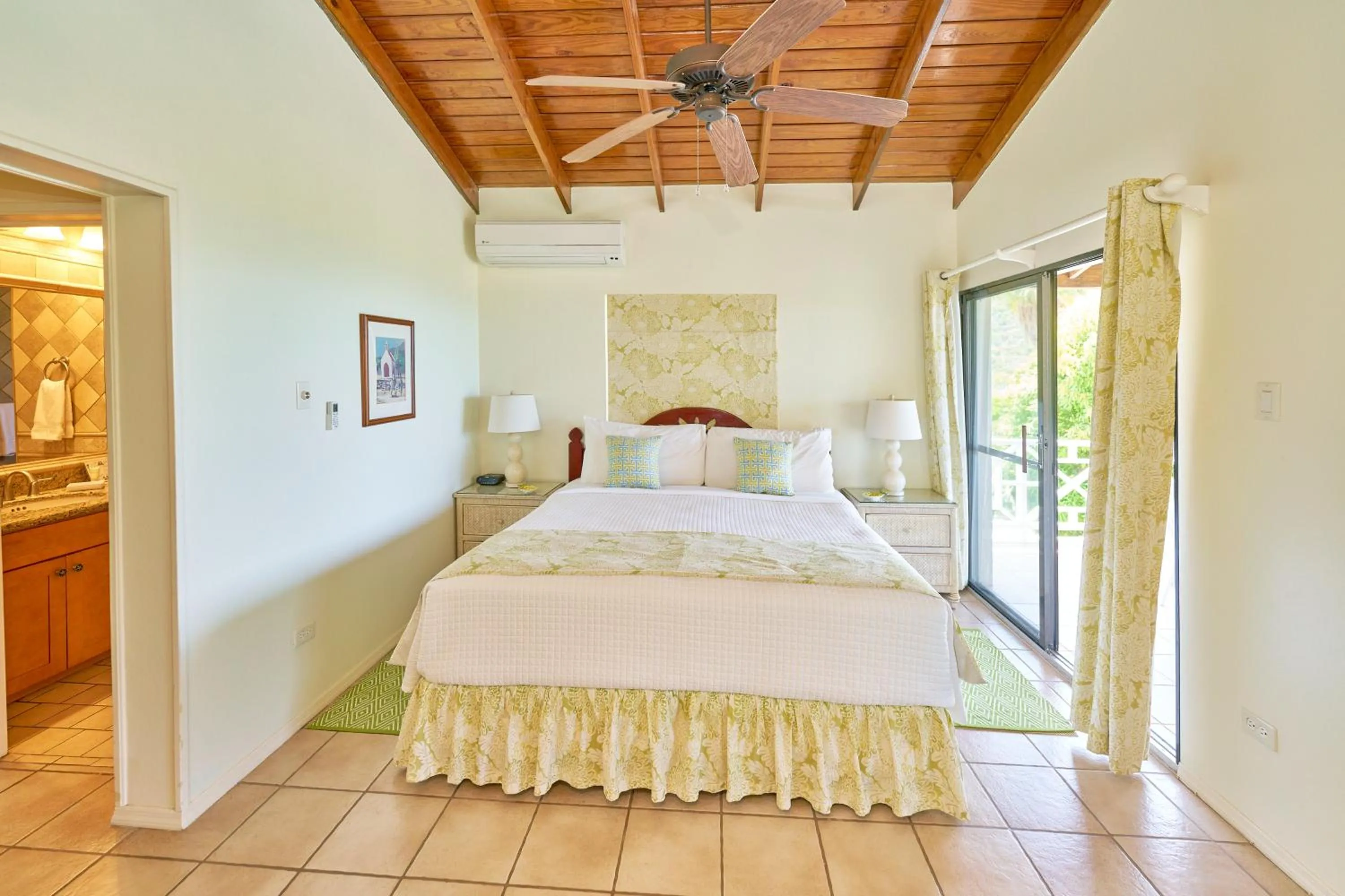 Bed in Mount Nevis Hotel