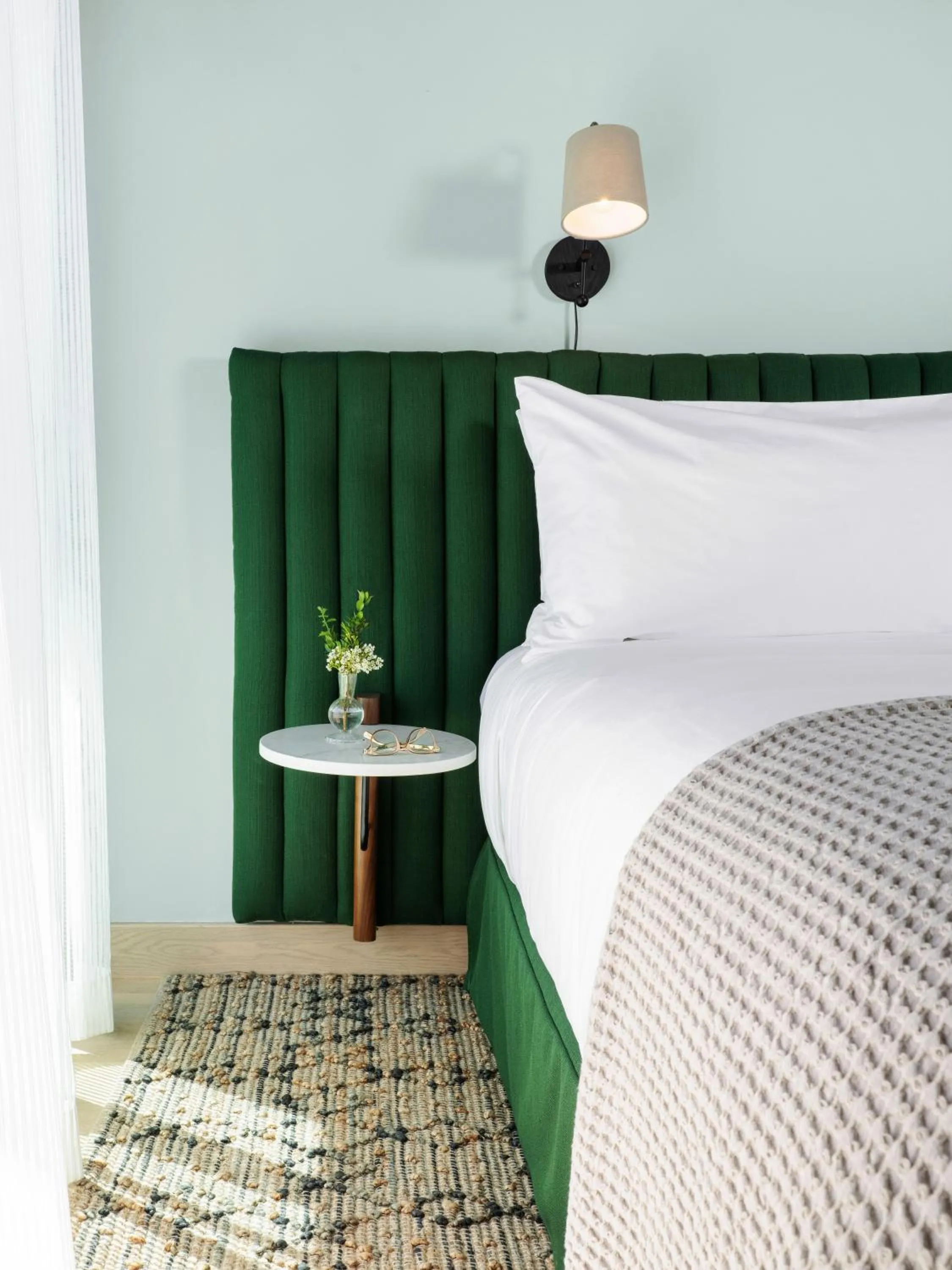 Bed in Palihotel Hollywood near Universal Studios