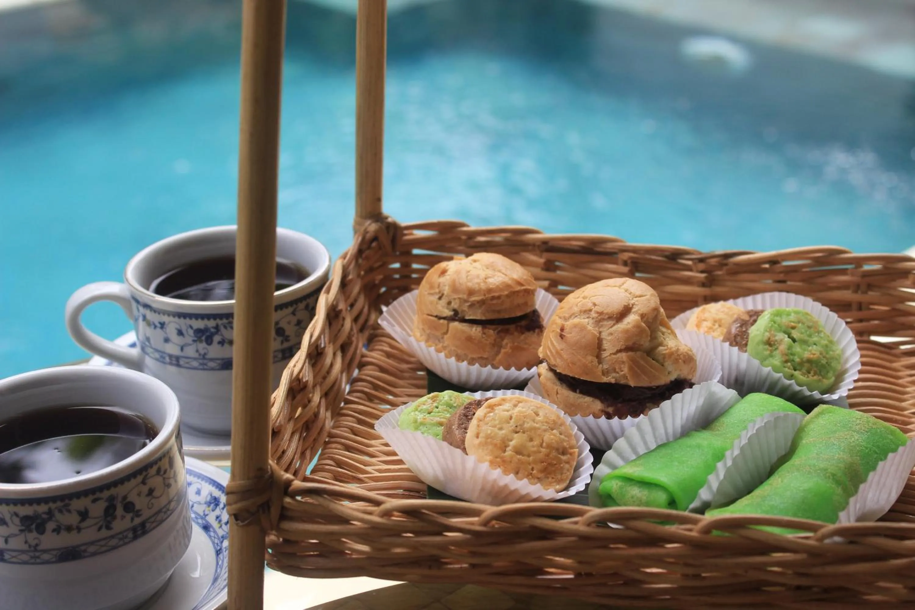 Food and drinks in DISINI Luxury Spa Villas-CHSE Certified