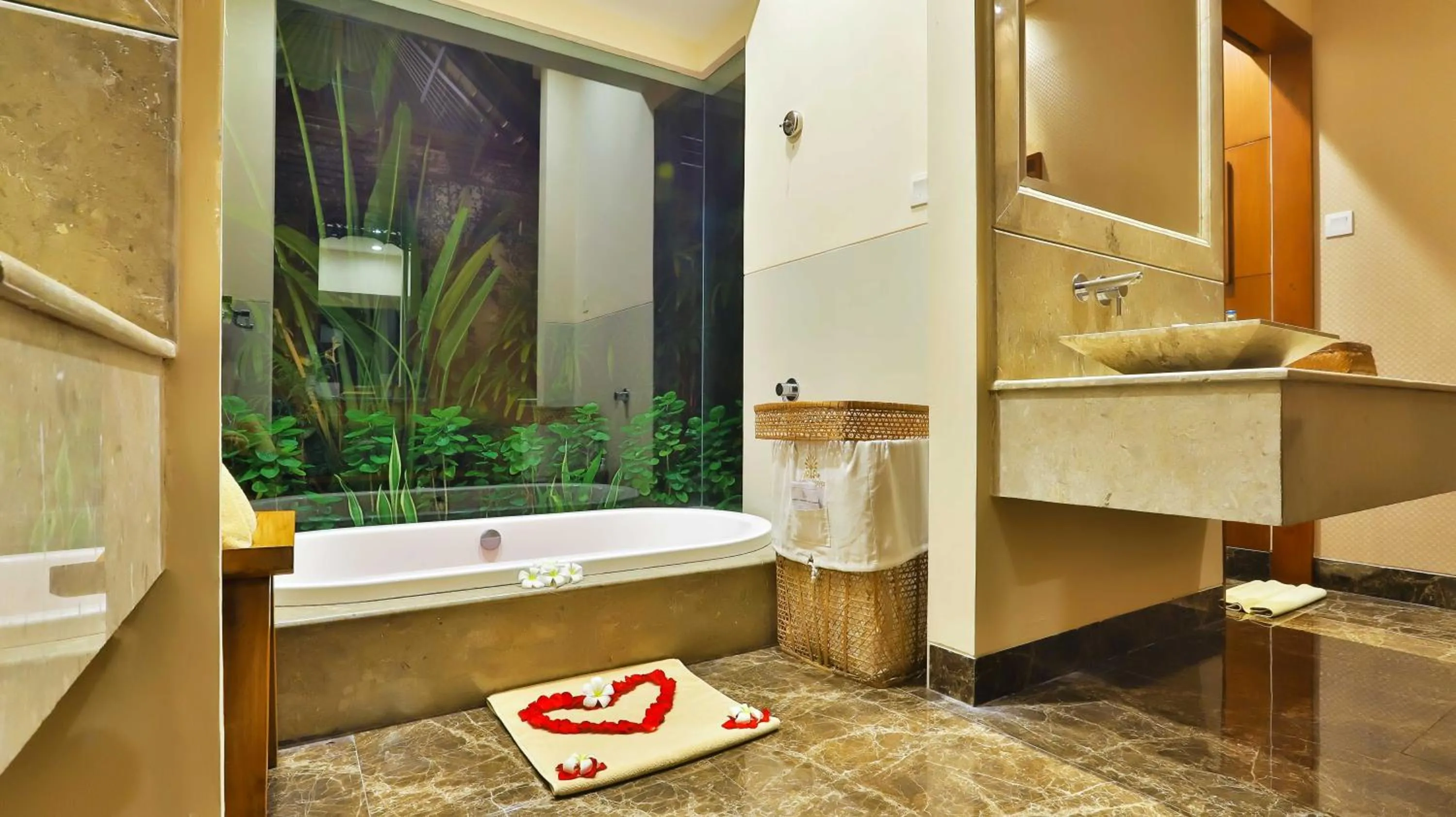 Bath in DISINI Luxury Spa Villas-CHSE Certified