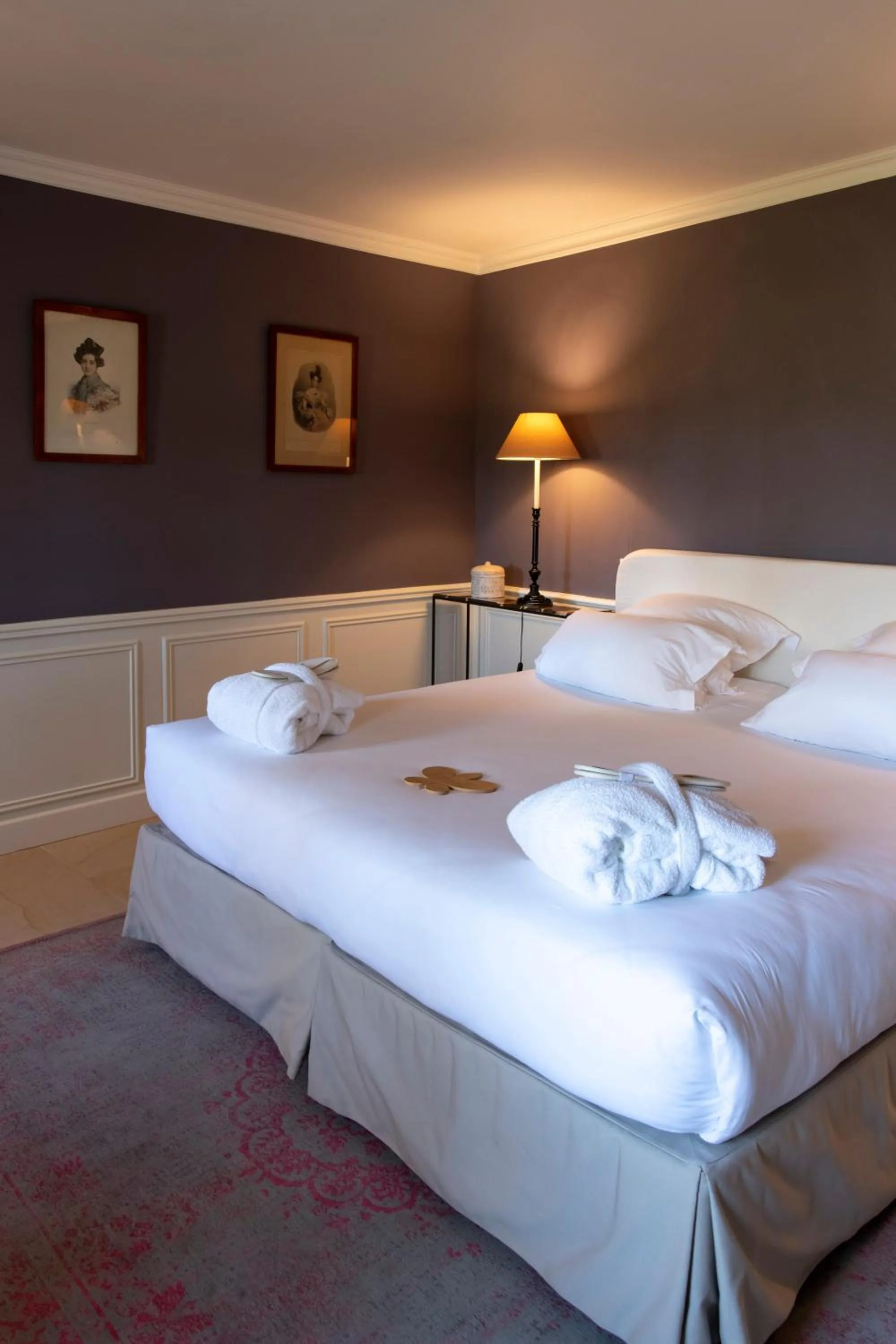 Bedroom, Bed in Le Vieux Logis