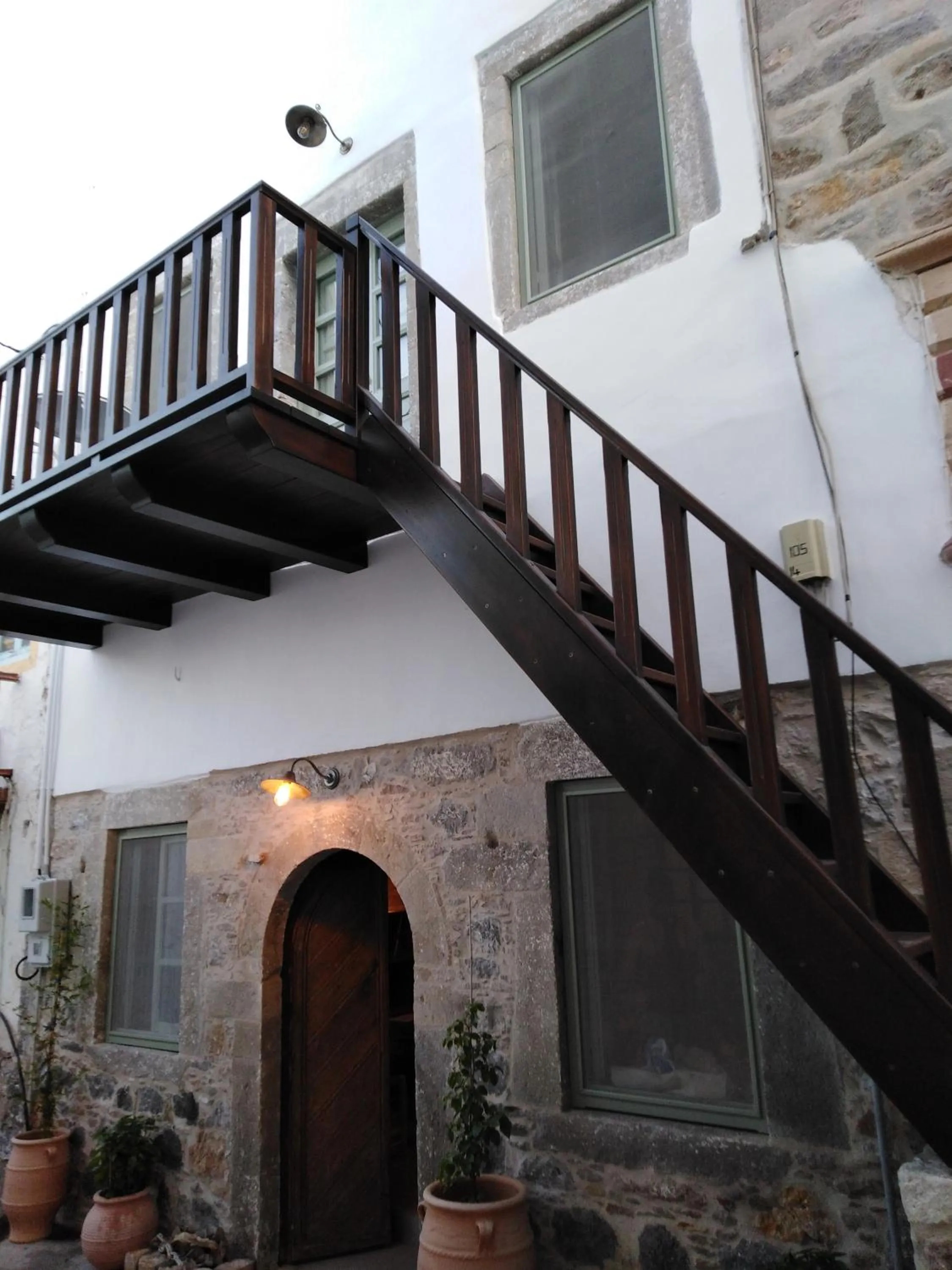 Property building in Latmos 1860