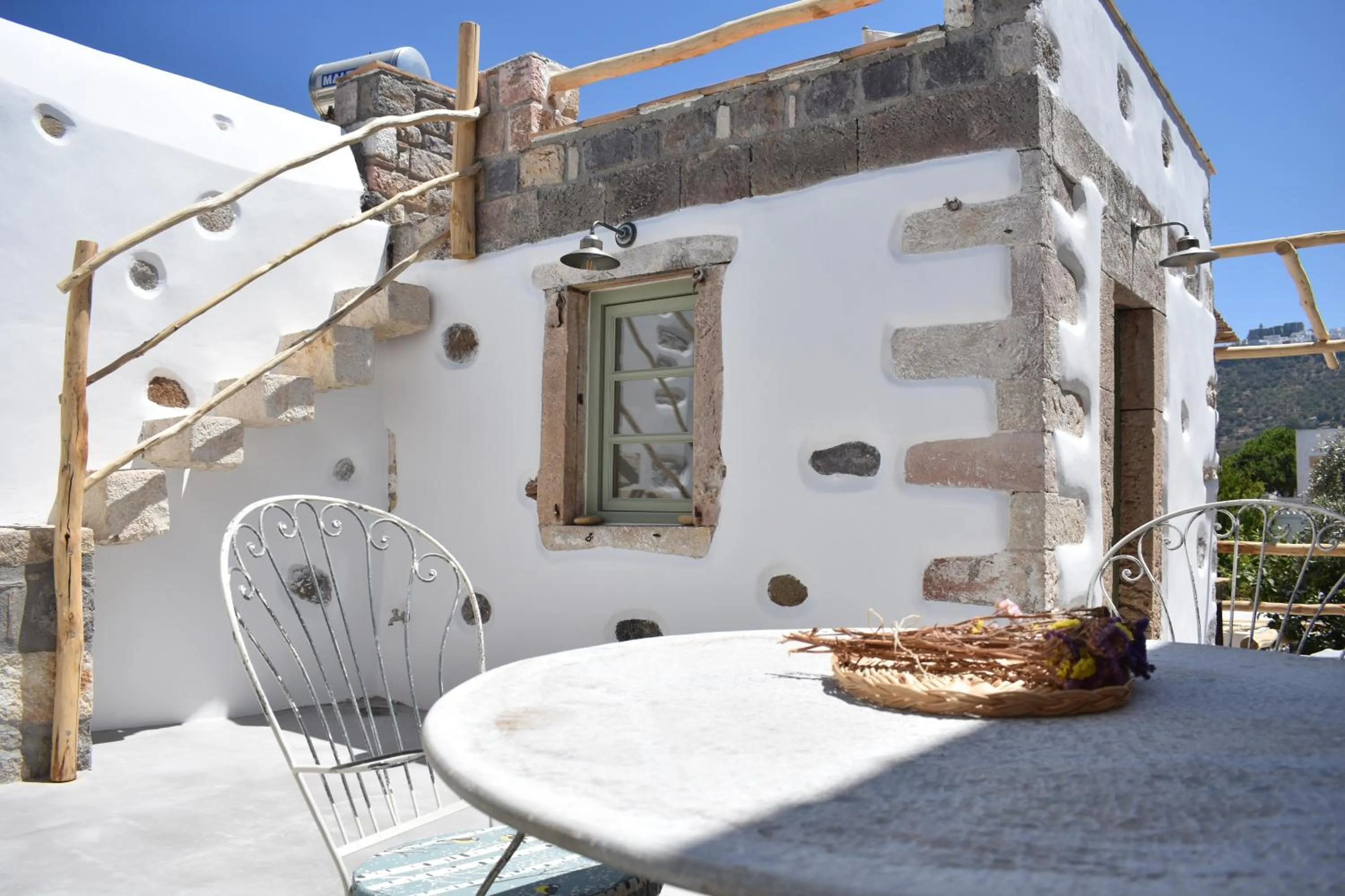 Balcony/Terrace in Latmos 1860