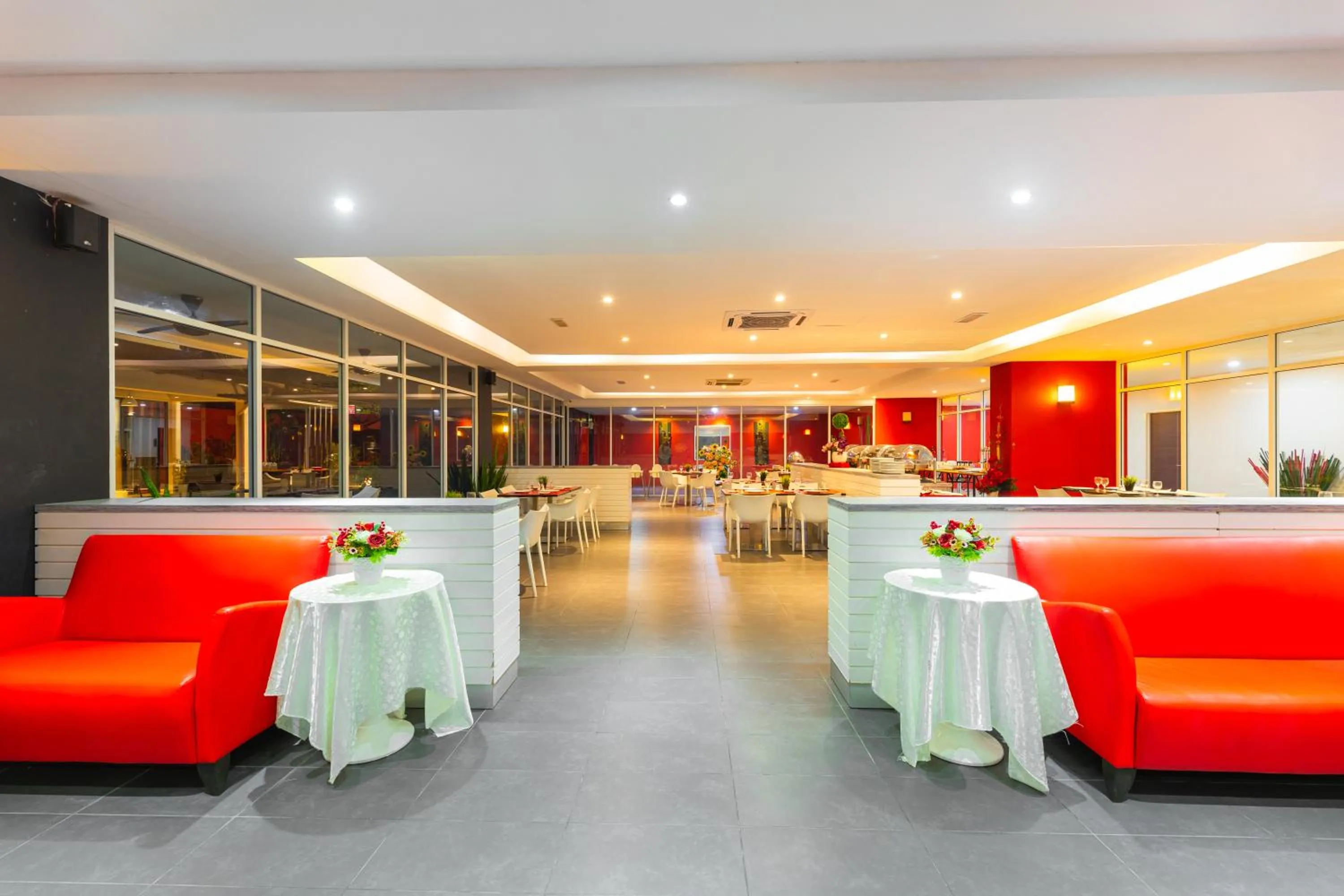 Restaurant/places to eat in The Villa Langkawi