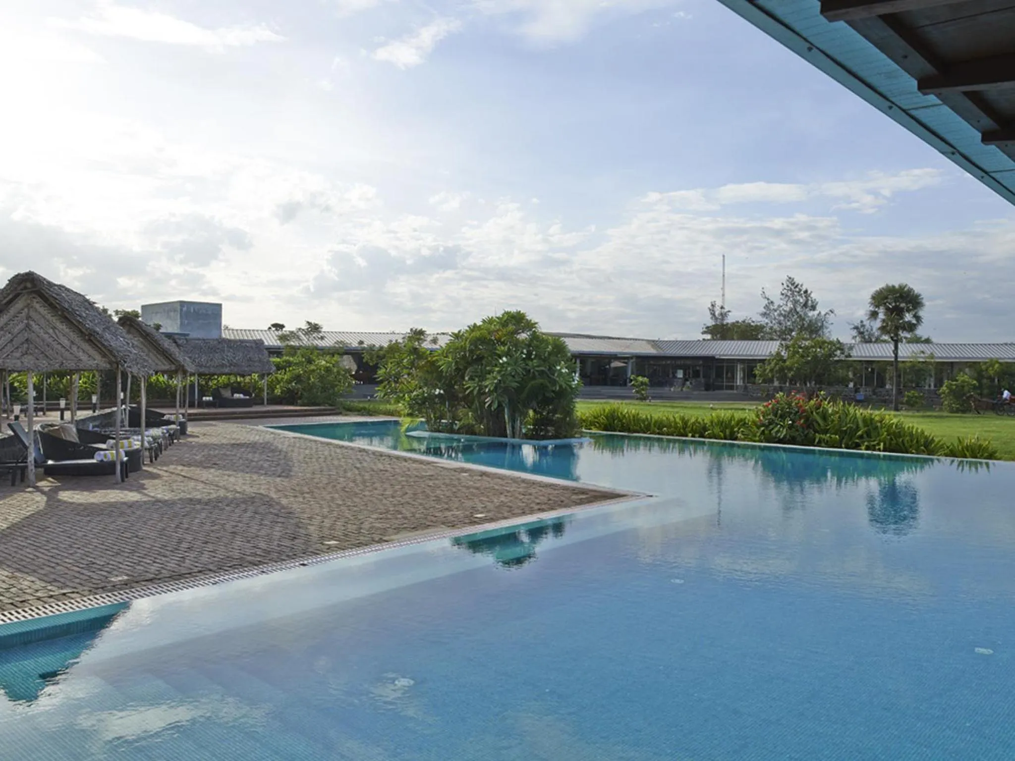 Swimming pool in Club Mahindra Puducherry