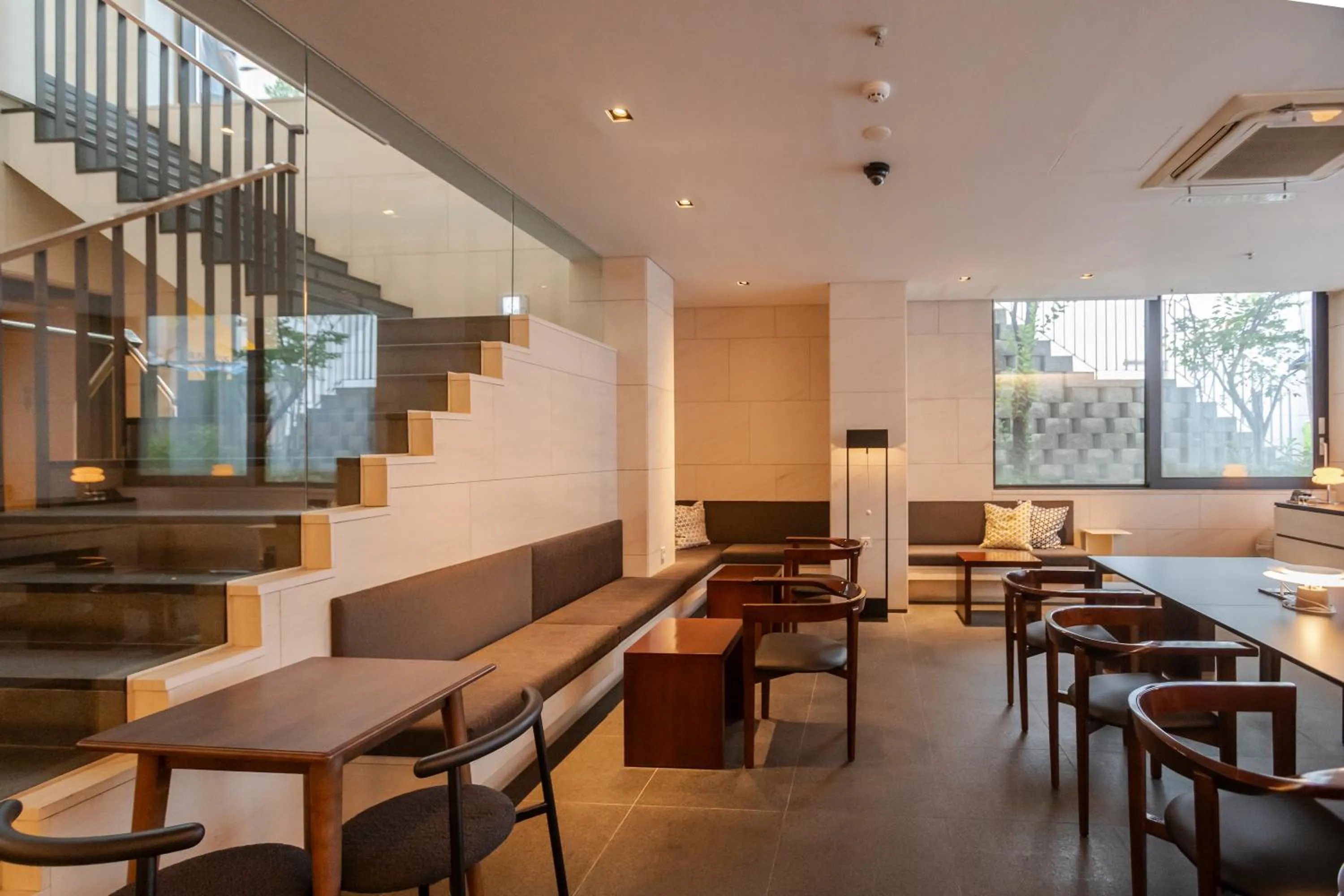 Lounge or bar in Seoul Hotel ShinShin Myeongdong