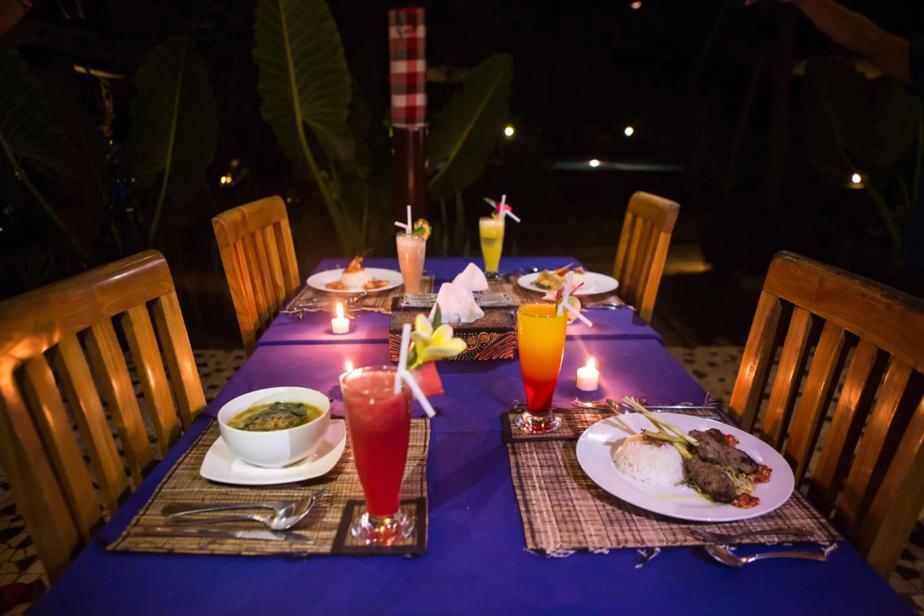 Restaurant/places to eat in Sunset Coin Lembongan