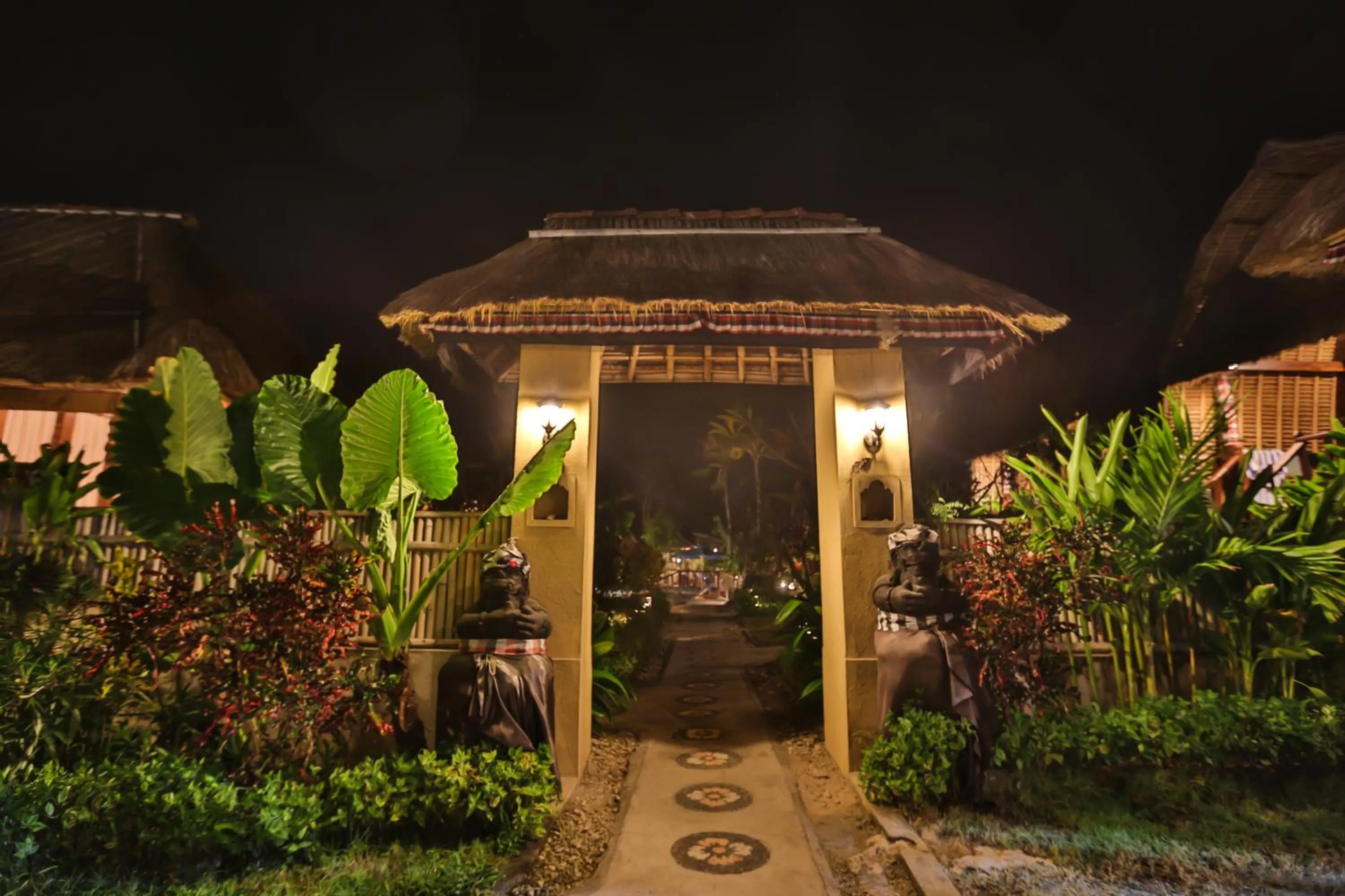 Facade/entrance in Sunset Coin Lembongan