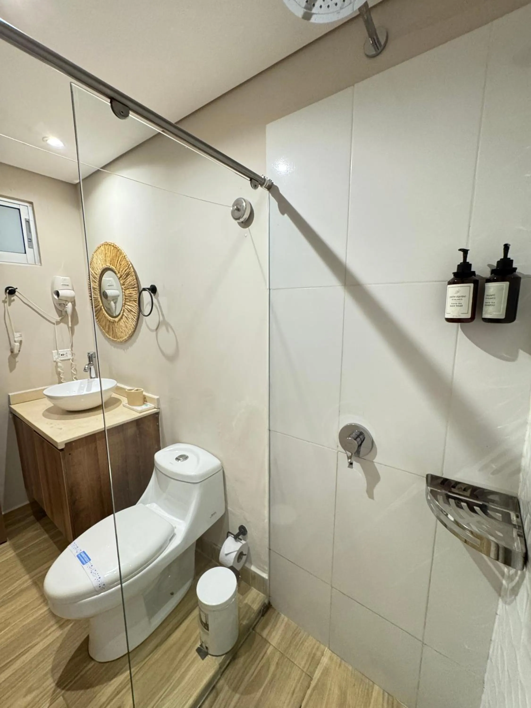 Shower in Casa Roman Hotel Boutique