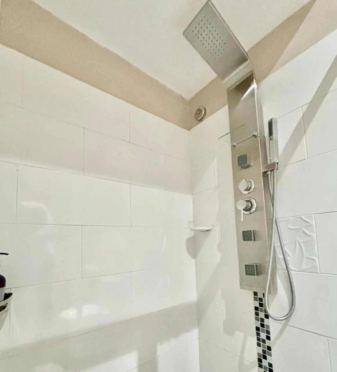 Shower in Casa Roman Hotel Boutique