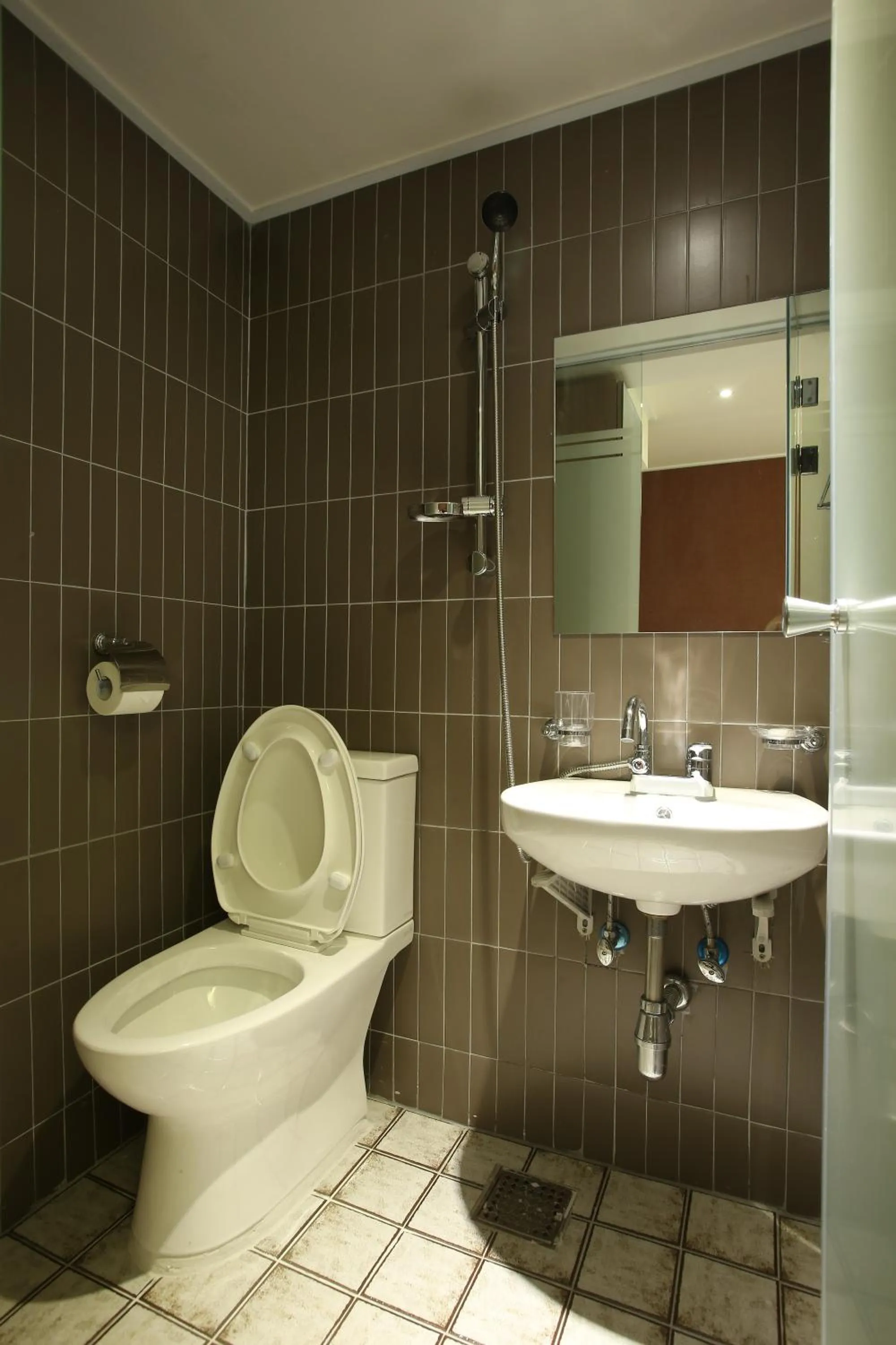 Photo of the whole room in K-POP Residence Myeongdong 1