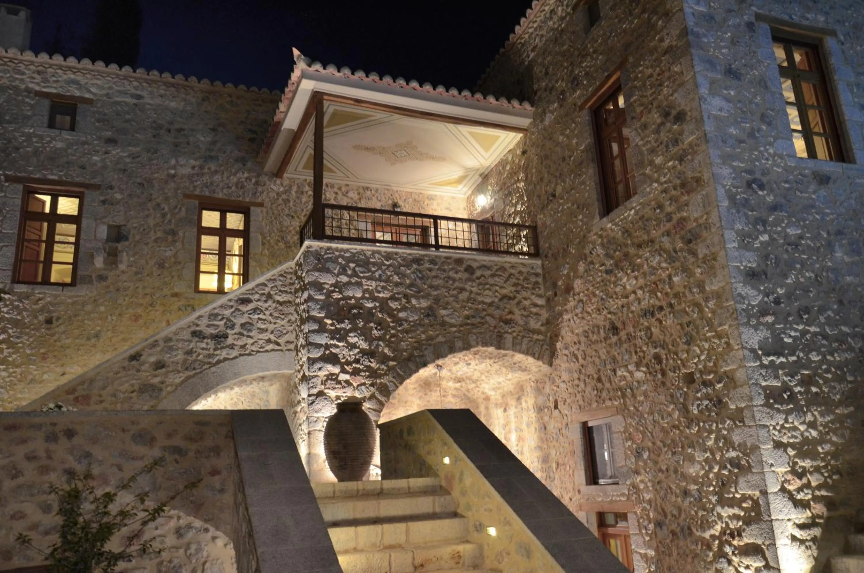 Facade/entrance in Archontiko Chioti