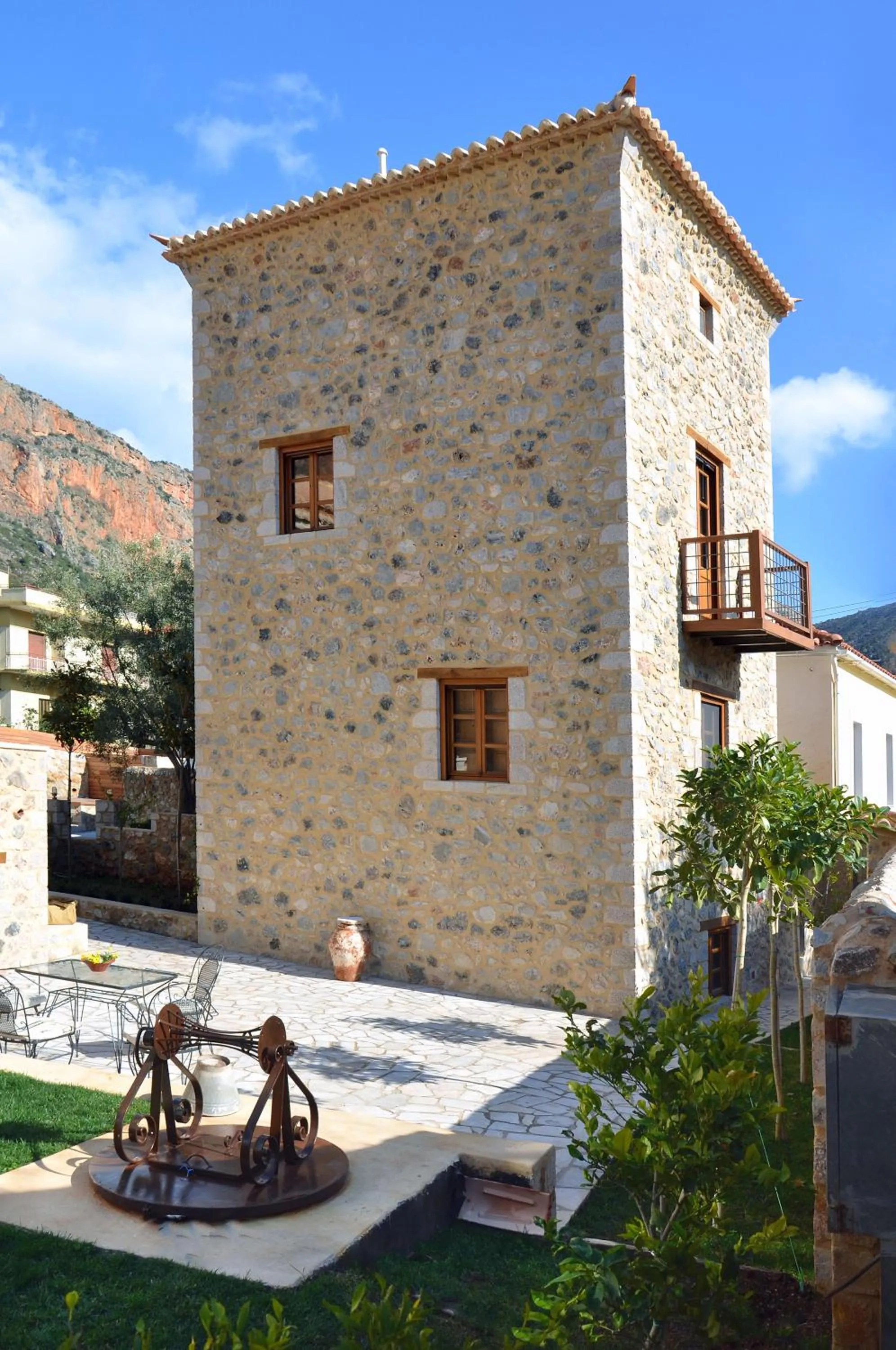 Facade/entrance in Archontiko Chioti