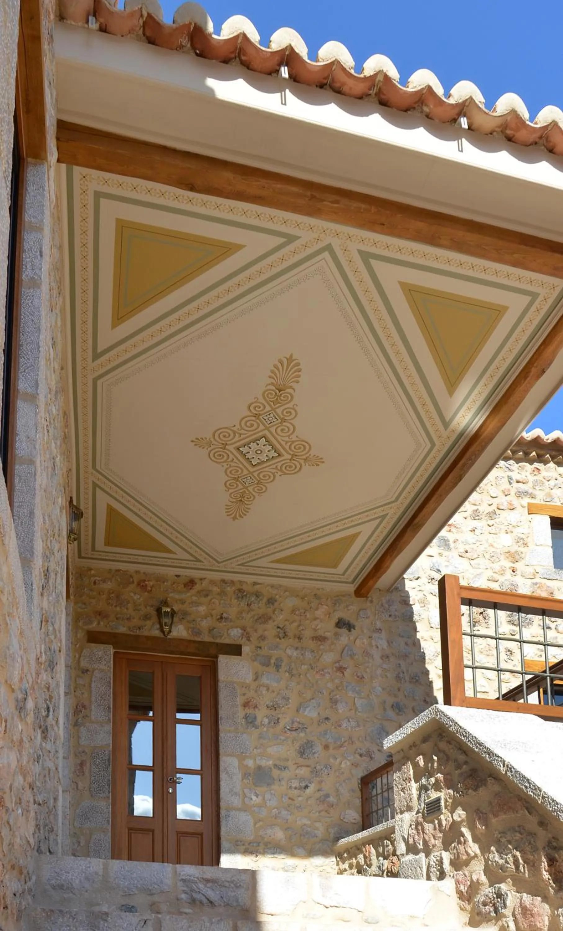 Facade/entrance in Archontiko Chioti