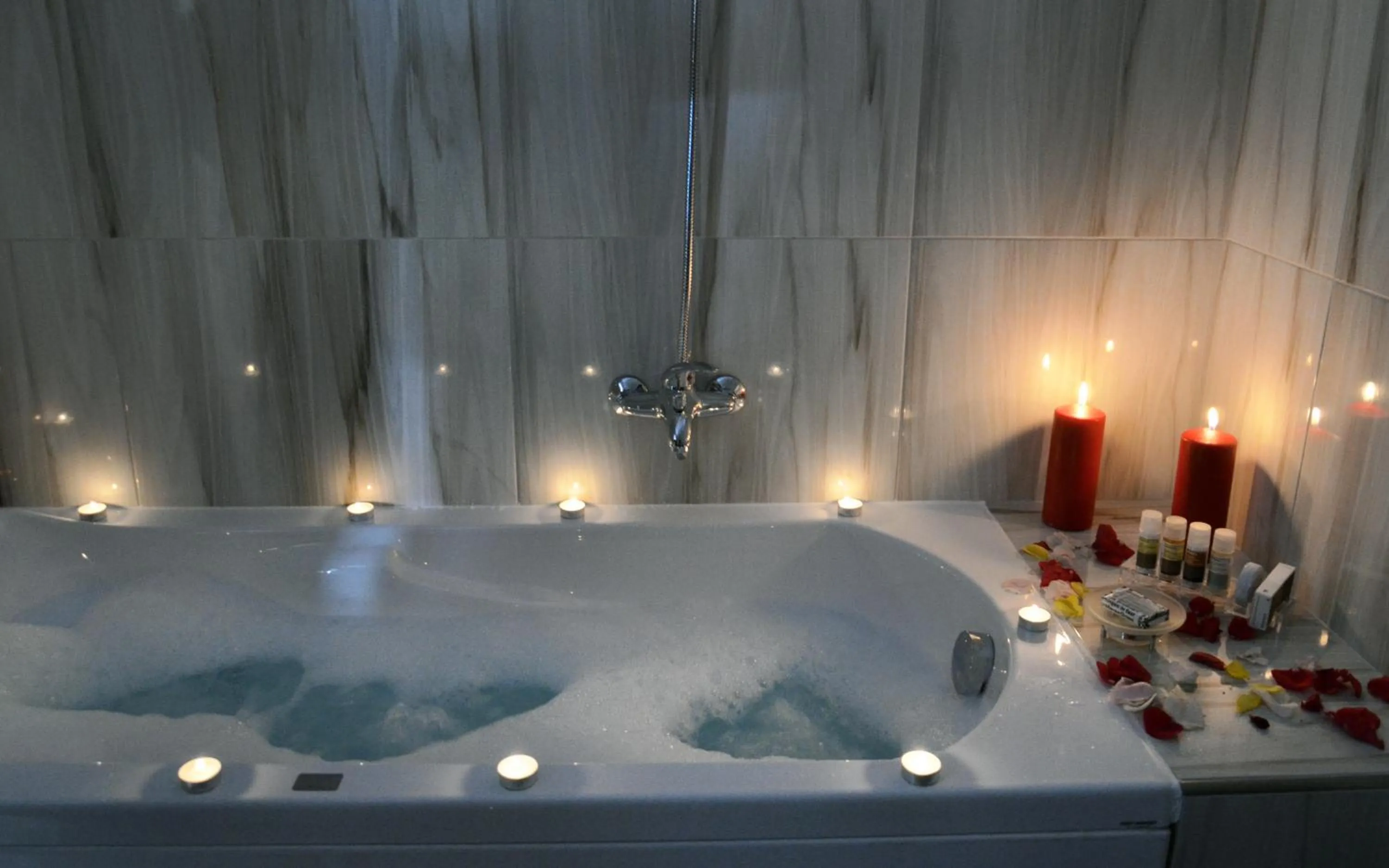 Bathroom in Archontiko Chioti