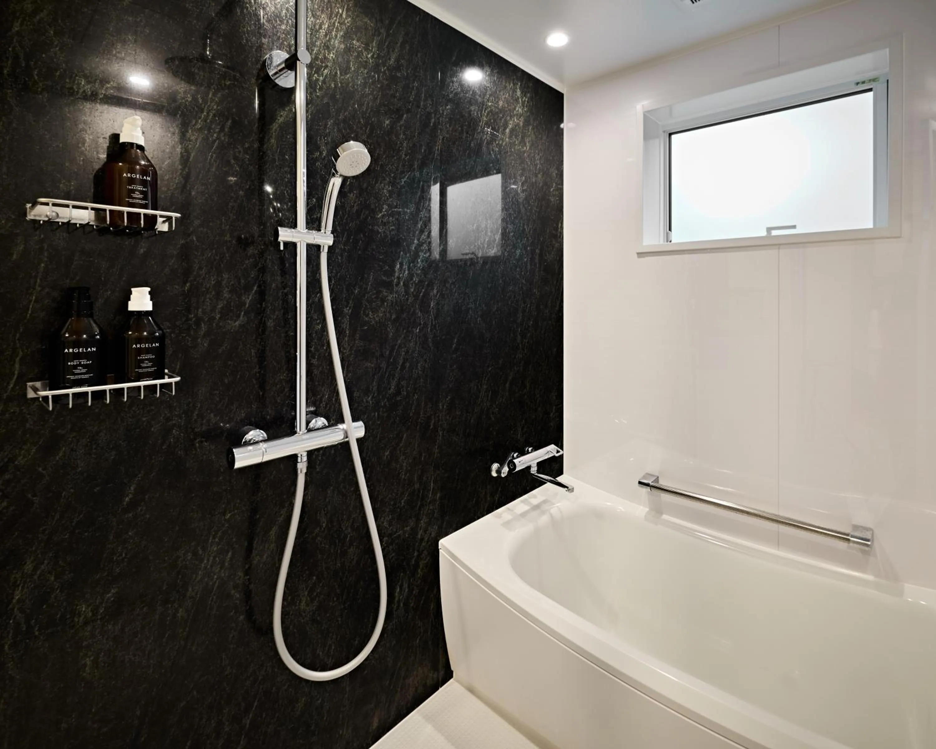 The Seasons Apartments Hakuba